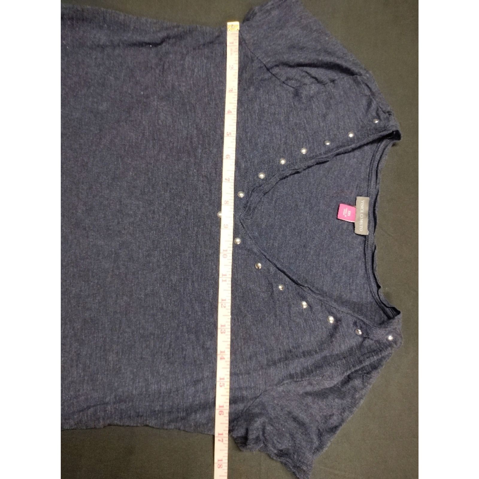 Vince Camuto Vince Camuto Heather Gray V-Neck Short Sleeve Tee with Studs Size XXS / US 00 / IT 34 - 4 Thumbnail