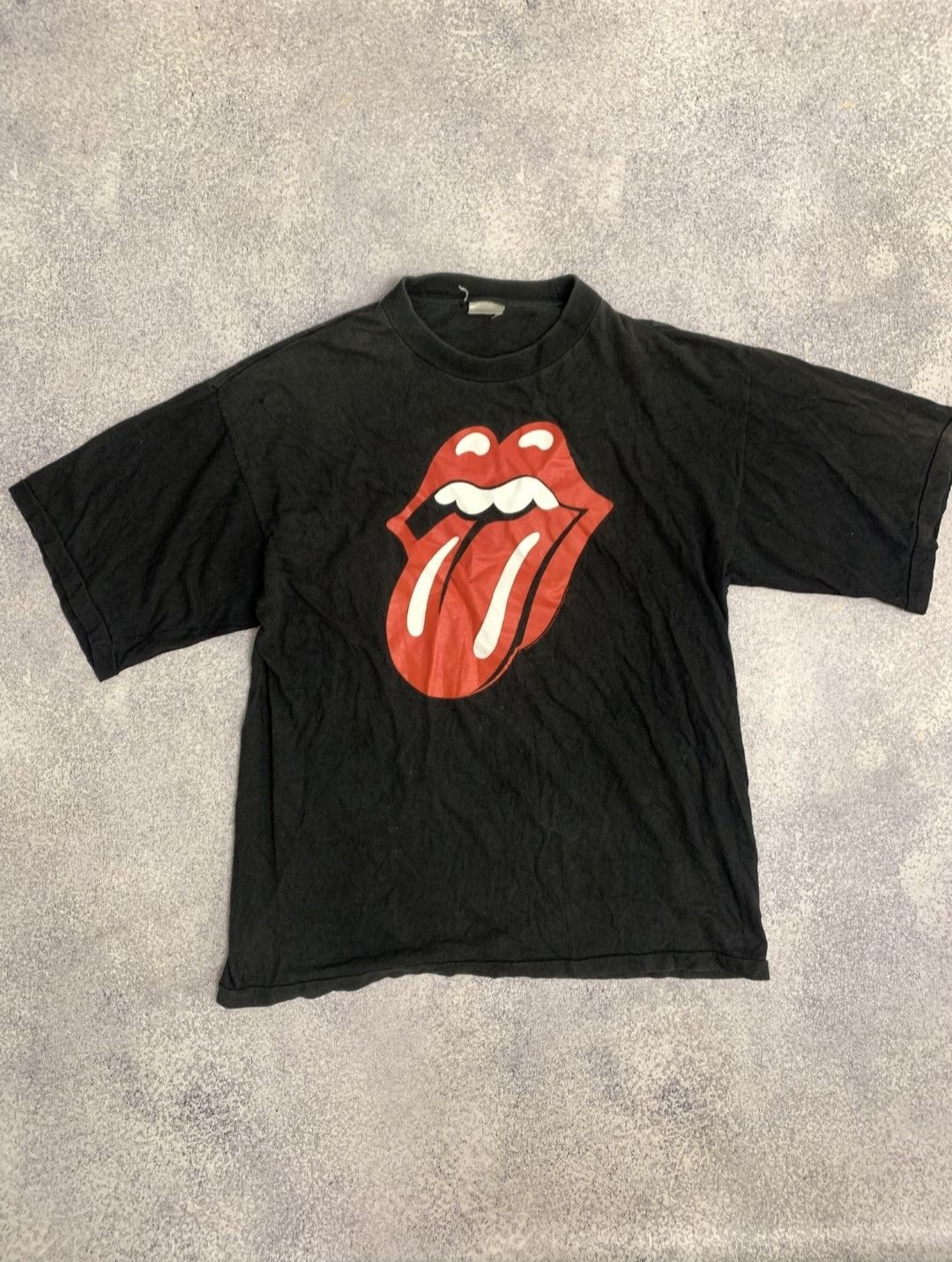 Band Tees Vintage Rolling Stones 1995 Voodoo tour t-shirt Size US XL / EU 56 / 4 - 1 Thumbnail