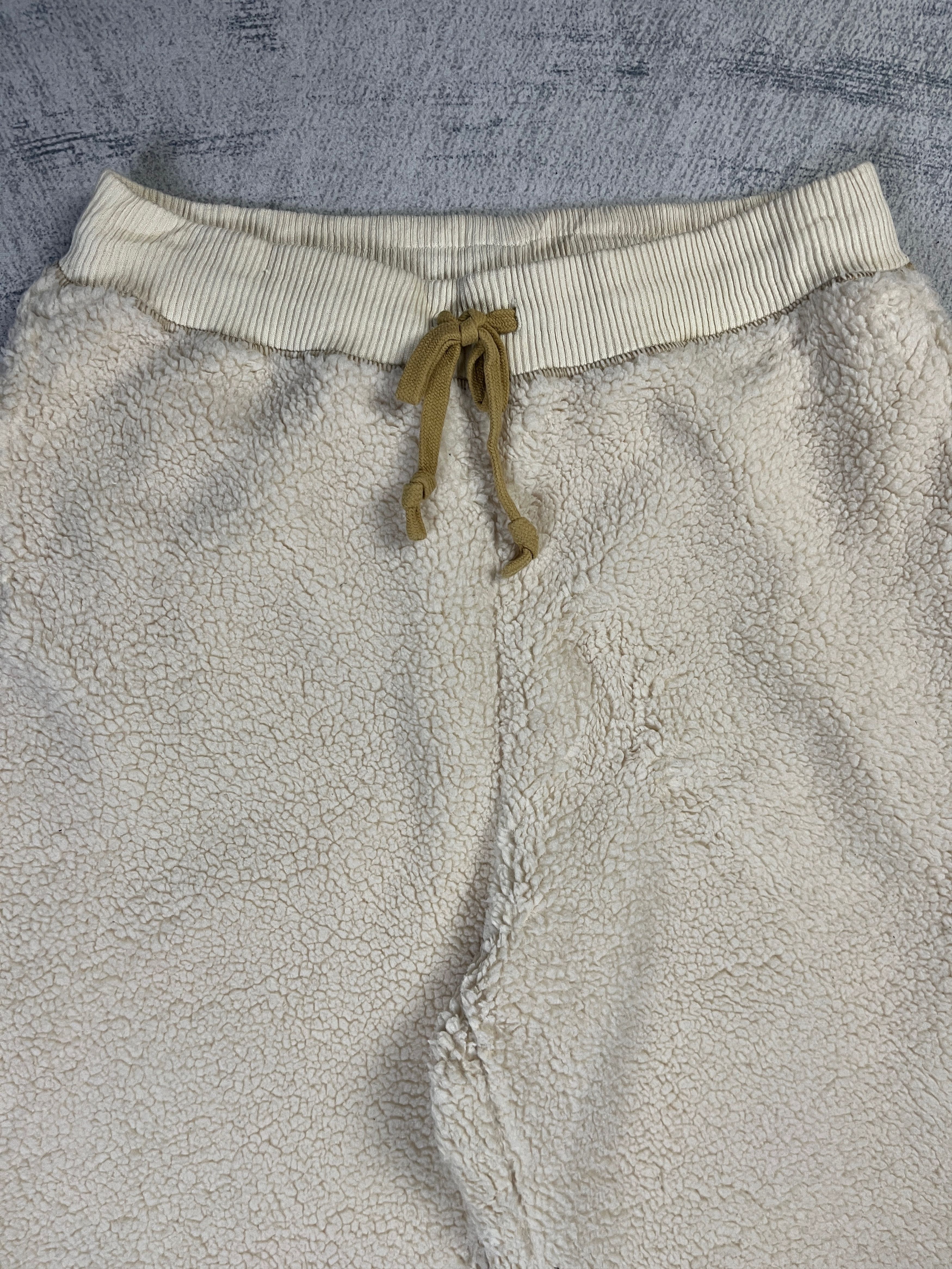 Japanese Brand J.W. Anderson X Uniqlo Fleece Sweatpants XL Size US 34 / EU 50 - 3 Thumbnail