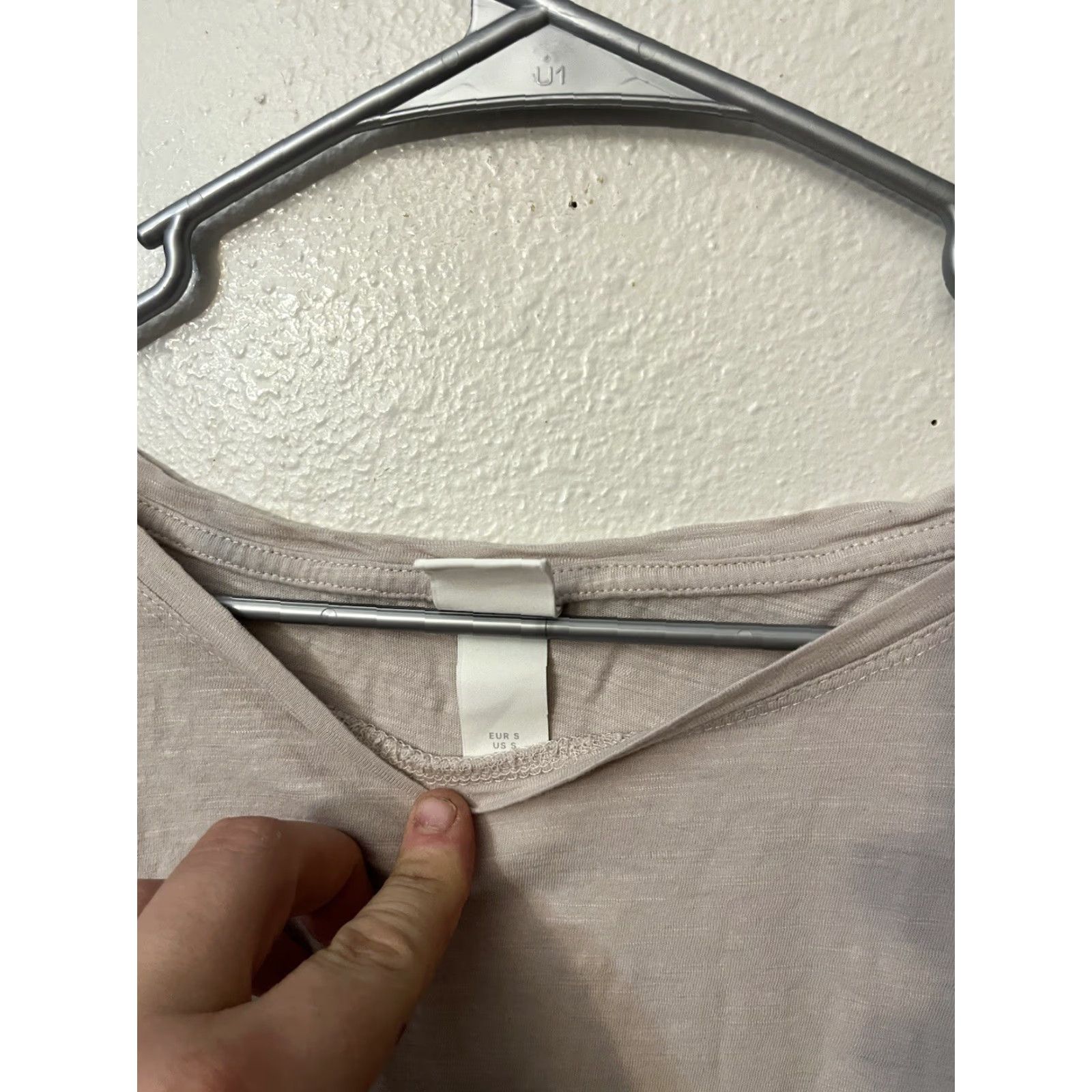 H&M H&M Basic T-Shirt Womens Pink Short Sleeve Size S Casual Shirt Size S / US 4 / IT 40 - 2 Thumbnail