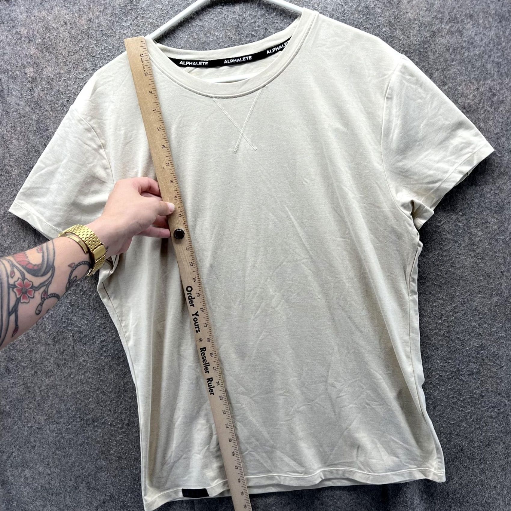 Vintage Alphalete Shirt Womens Large Beige Crewneck Short Sleeve Athletic Gym Tee Casual Size L / US 10 / IT 46 - 6 Thumbnail