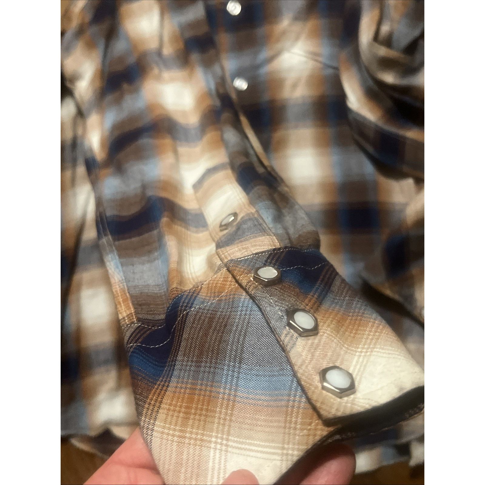 The Unbranded Brand Vtg 50s Heavy Rayon Shadow Plaid Shirt Sawtooth Pearl Snap M Size US M / EU 48-50 / 2 - 15 Thumbnail