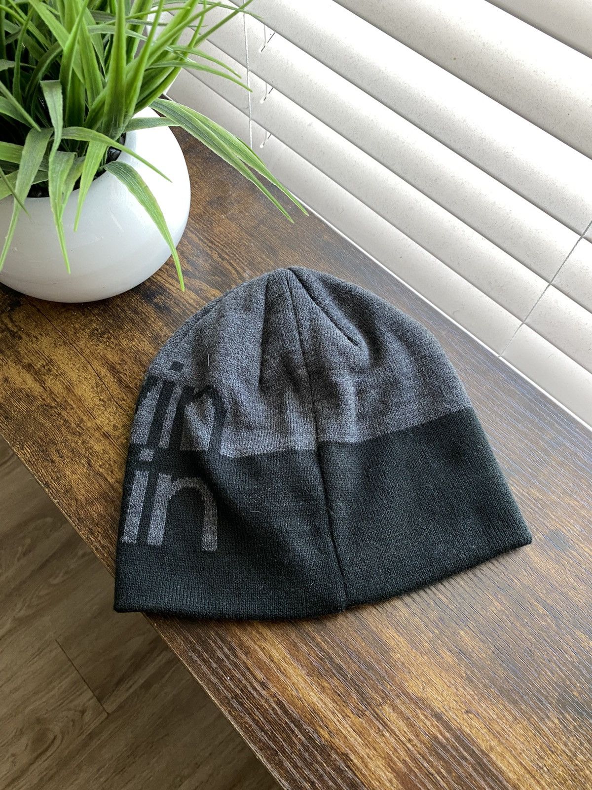 Calvin Klein Calvin Klein Skully Beanie Size ONE SIZE - 2 Thumbnail