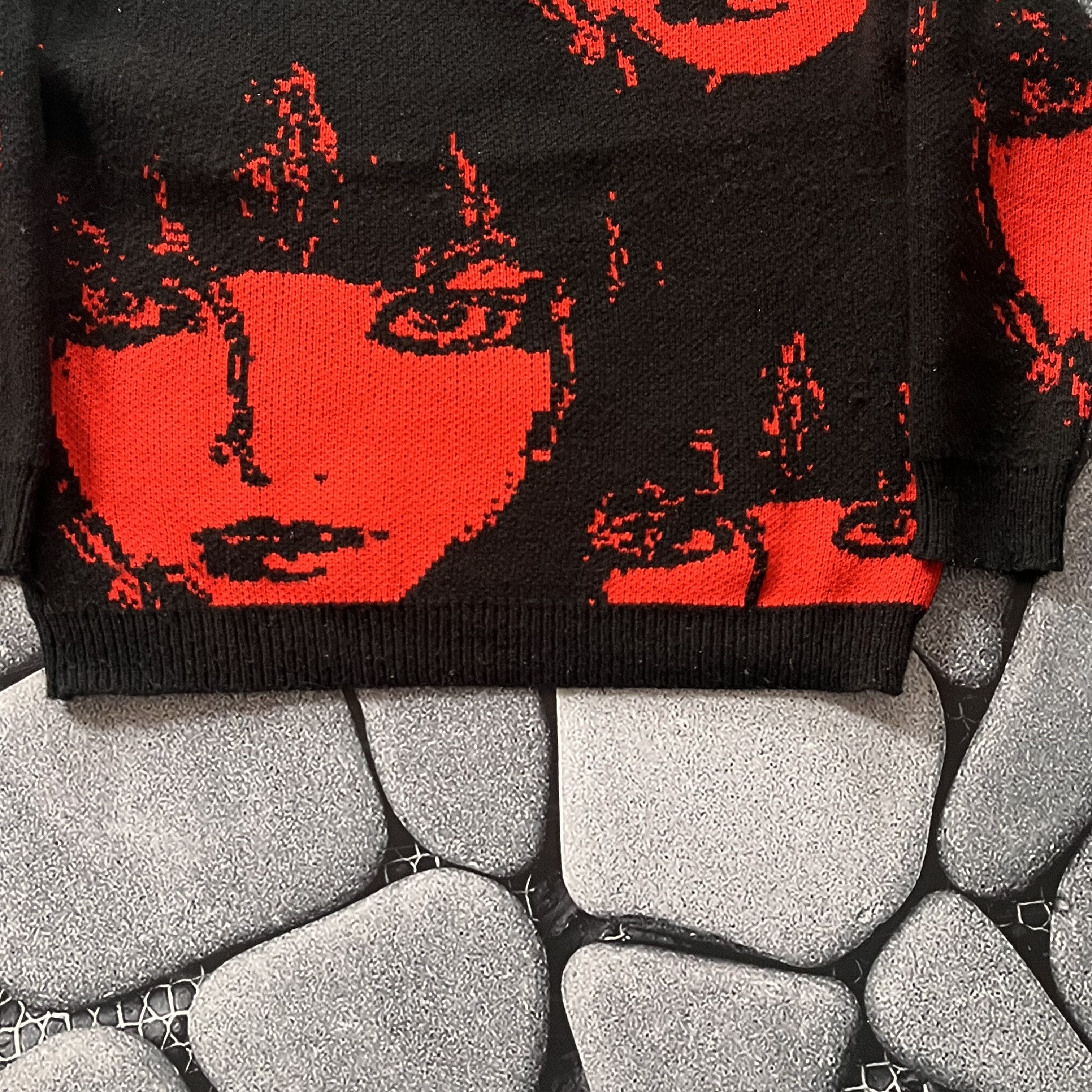 Other VINTAGE GOTHIC FACE PRINT SWEATER KNIT RED BLACK GRAPHIC Size US M / EU 48-50 / 2 - 4 Thumbnail