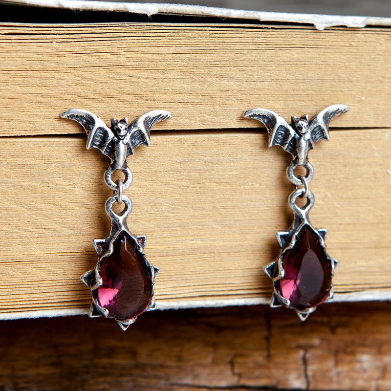Jewelry 925 Silver Bat Red Stone Retro Earrings One Pairs Chrome Size ONE SIZE - 1 Thumbnail