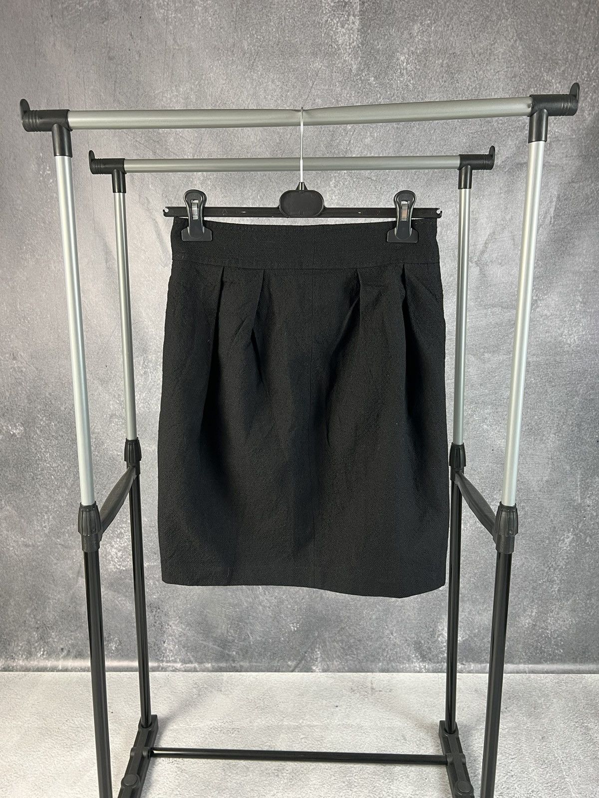 Moschino Moschino cheap and chic mini skirt Size 28" / US 6 / IT 42 - 1 Thumbnail