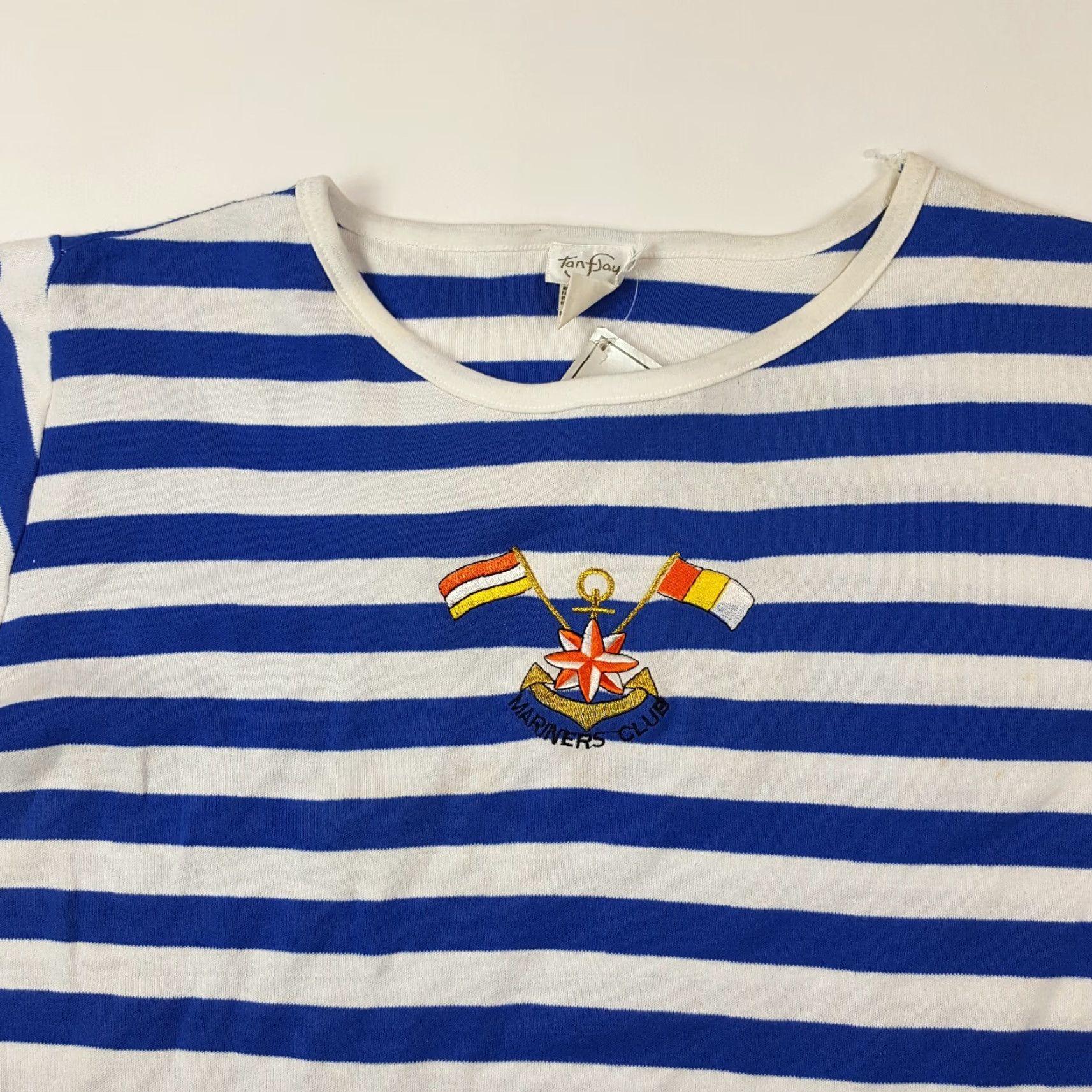 Nautica VINTAGE Tan Jay Mariners Club Women's Size Small Striped Blue T Shirt Top Sleeve Crew Neck Short Sleeve… Size S / US 4 / IT 40 - 2 Thumbnail