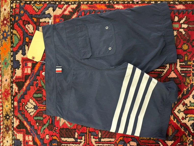 Other Thom Browne Classic four-barrel shorts Size US 39 - 5 Thumbnail