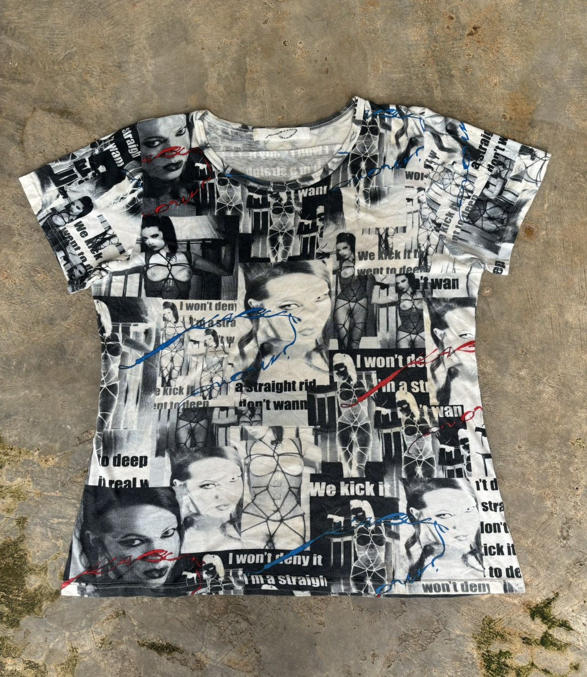 Hysteric Glamour Y2k Sexy Women's Opium Full Print Tshirt Size US M / EU 48-50 / 2 - 1 Thumbnail