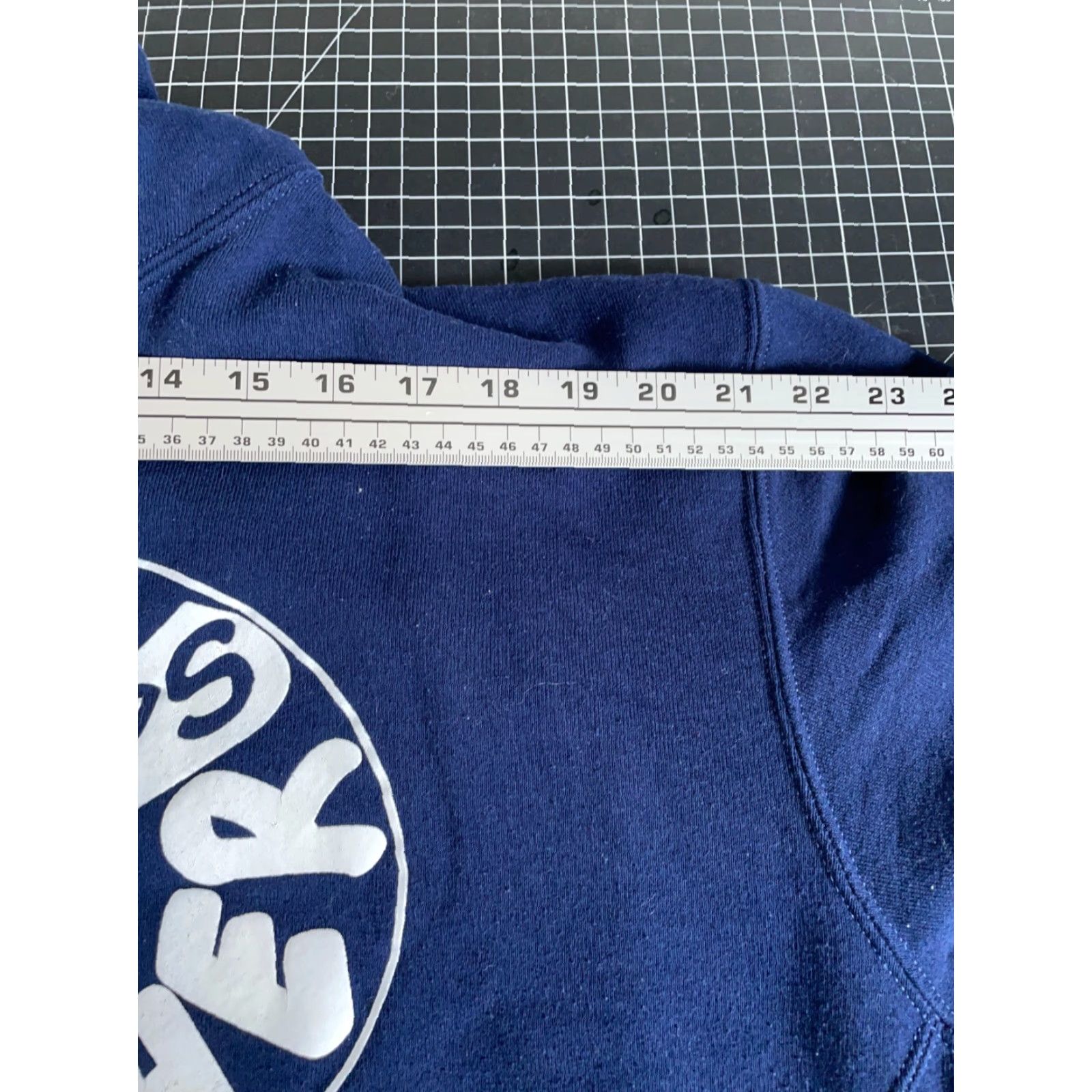 Russell Athletic VINTAGE Russell Athletic Hoodie Art Teacher Print 90s XL Dark Blue Sweatshirt 50-50 Cotton-Poly Mens Adult Regular Size US XL / EU 56 / 4 - 7 Thumbnail