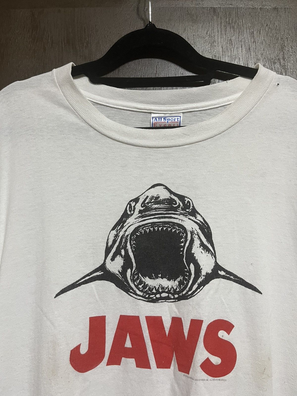 Vintage 1990s Jaws Movie Tshirt Size US XL / EU 56 / 4 - 1 Thumbnail