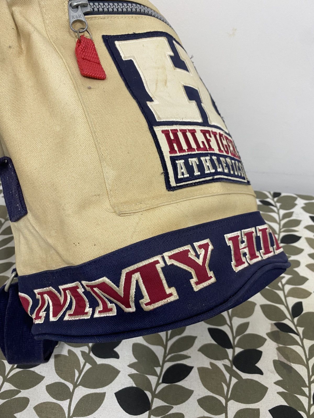 Designer × Tommy Hilfiger × Vintage TOMMY HILFIGER VTG EMBROIDED RUCKSACK BACKPACK BAG Size ONE SIZE - 6 Thumbnail