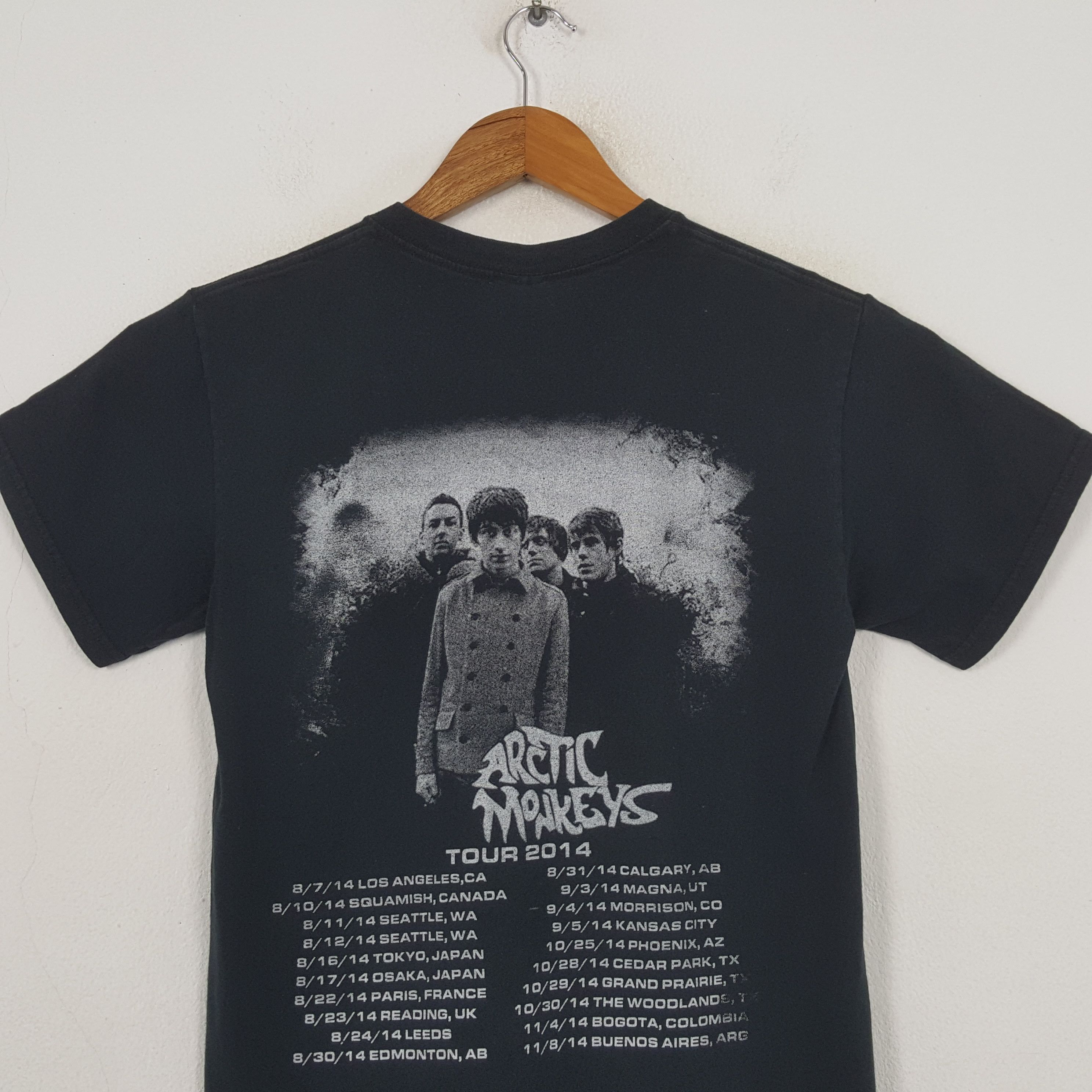 Band Tees Vintage Artic Monkeys English Rock Band T-shirt RR4 Size US S / EU 44-46 / 1 - 4 Thumbnail