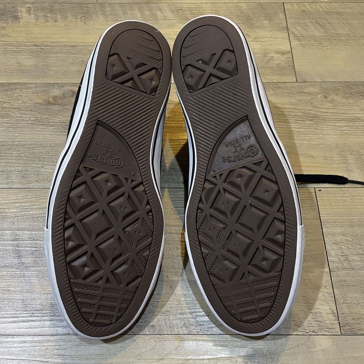 Chocolate × Converse Converse X Chocolate CTAS Pro High Top Size US 9 / EU 42 - 6 Thumbnail