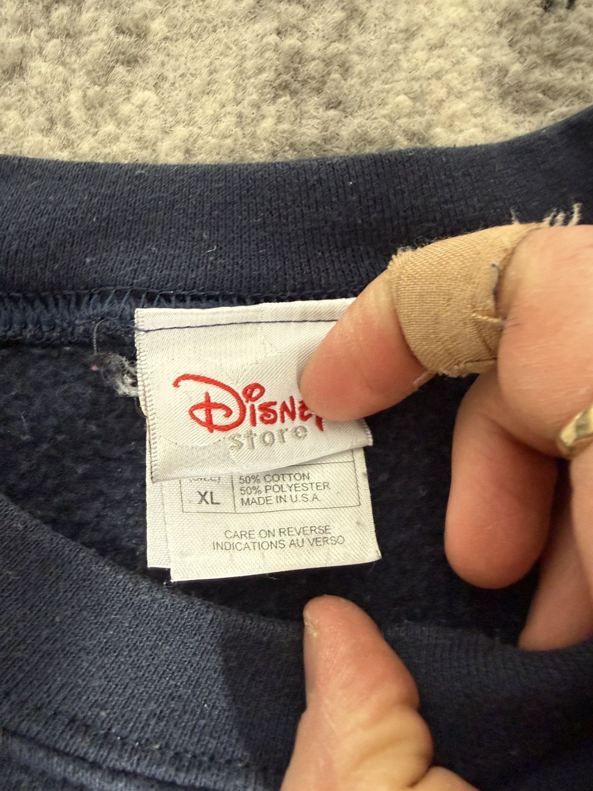 Disney Vintage 90s Disney Store Tigger Made in USA Sweatshirt Size US XL / EU 56 / 4 - 4 Thumbnail