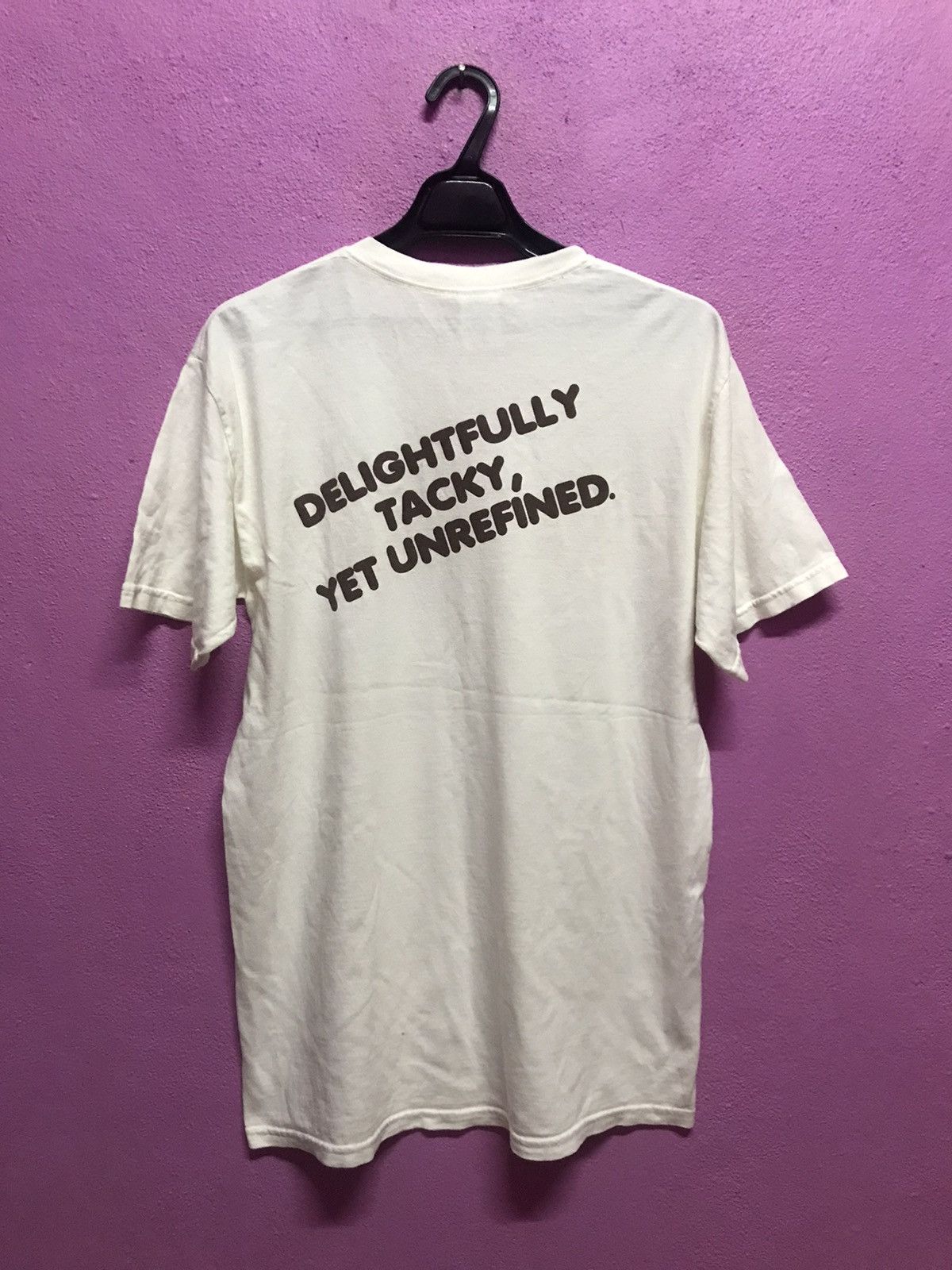 Gildan Hooters Burbank Tee Size M Size US M / EU 48-50 / 2 - 2 Thumbnail