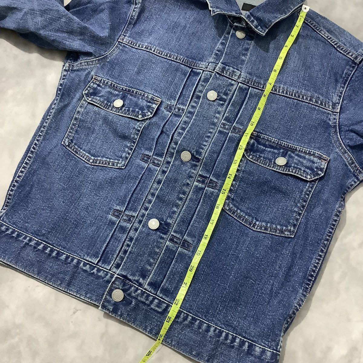 Uniqlo Uniqlo Trucker Denim Jacket Type 2 Size US S / EU 44-46 / 1 - 11 Thumbnail