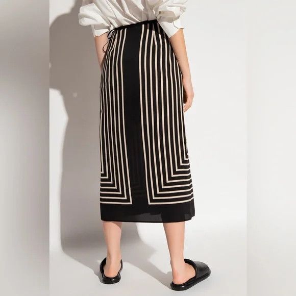 Toteme TOTEME Monogram Silk Jacquard Wrap Logo Skirt EU 42 Size 28" / US 6 / IT 42 - 3 Thumbnail