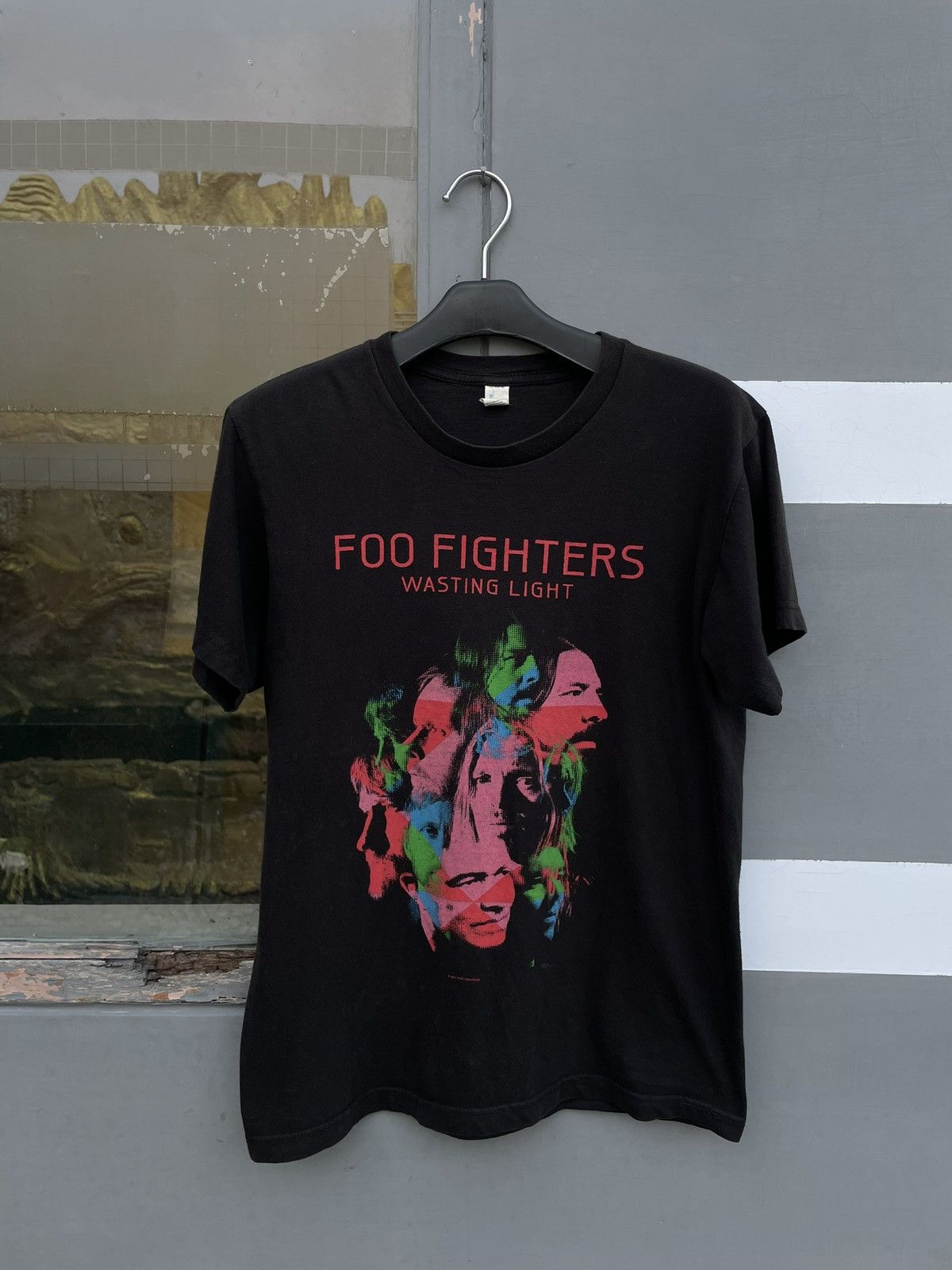 Band Tees Foo Fighter Wasting Light Tour 2011 Size US S / EU 44-46 / 1 - 1 Thumbnail