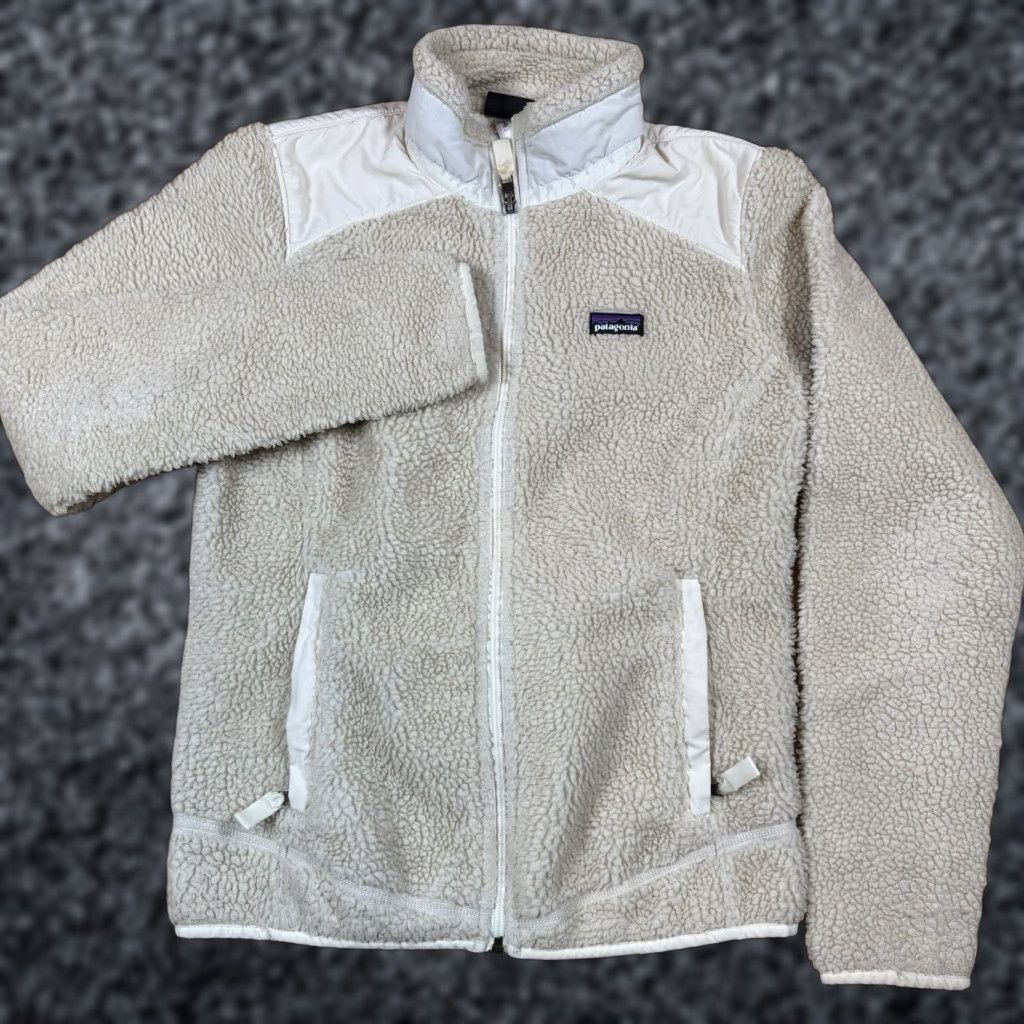 Patagonia VINTAGE Patagonia Jacket Womens Medium Beige Fleece Full Zip Retro X Deep Pile Sherpa Size M / US 6-8 / IT 42-44 - 1 Thumbnail