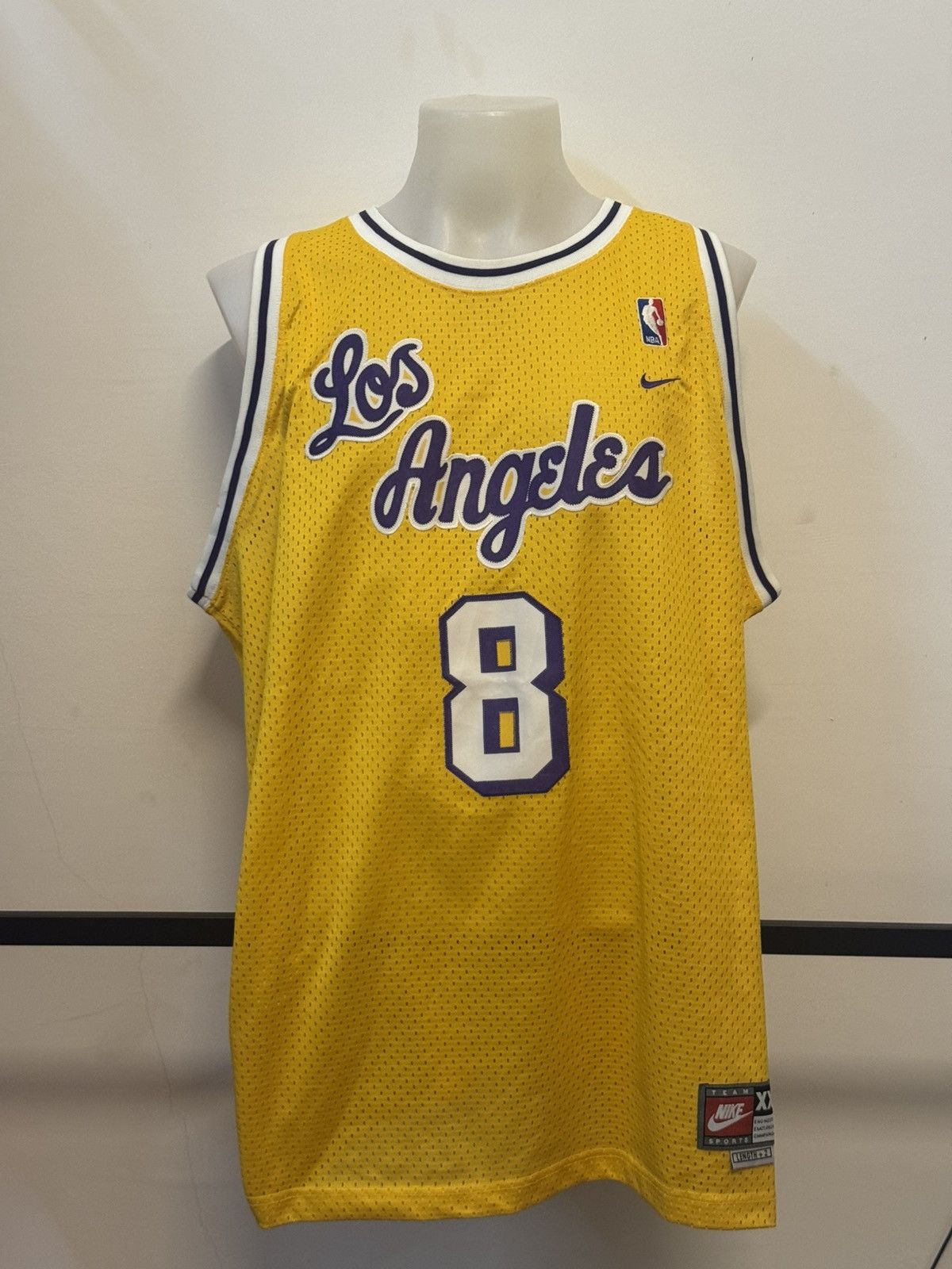Nike vintage Nike Los Angeles Lakers jersey . Size US XXL / EU 58 / 5 - 1 Thumbnail