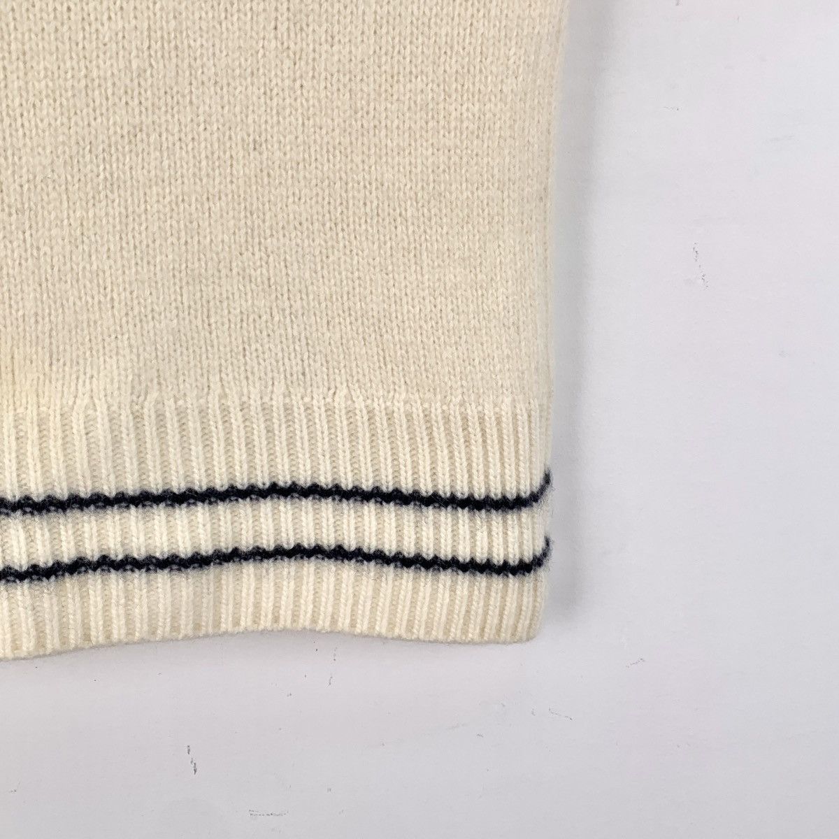 Dior Dior Beige Striped Monogrammed Appliqué Wool Knit Sweater Size S / US 4 / IT 40 - 4 Thumbnail