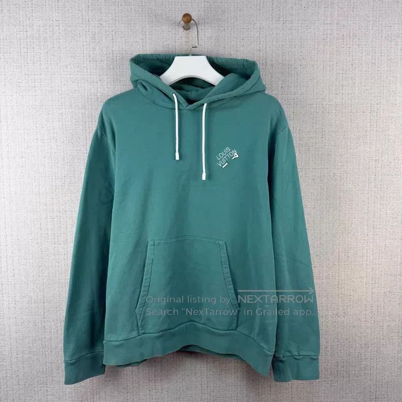 Louis Vuitton Louis Vuitton size 4l Solid pin logo monogram embroidered h Size US M / EU 48-50 / 2 - 1 Thumbnail