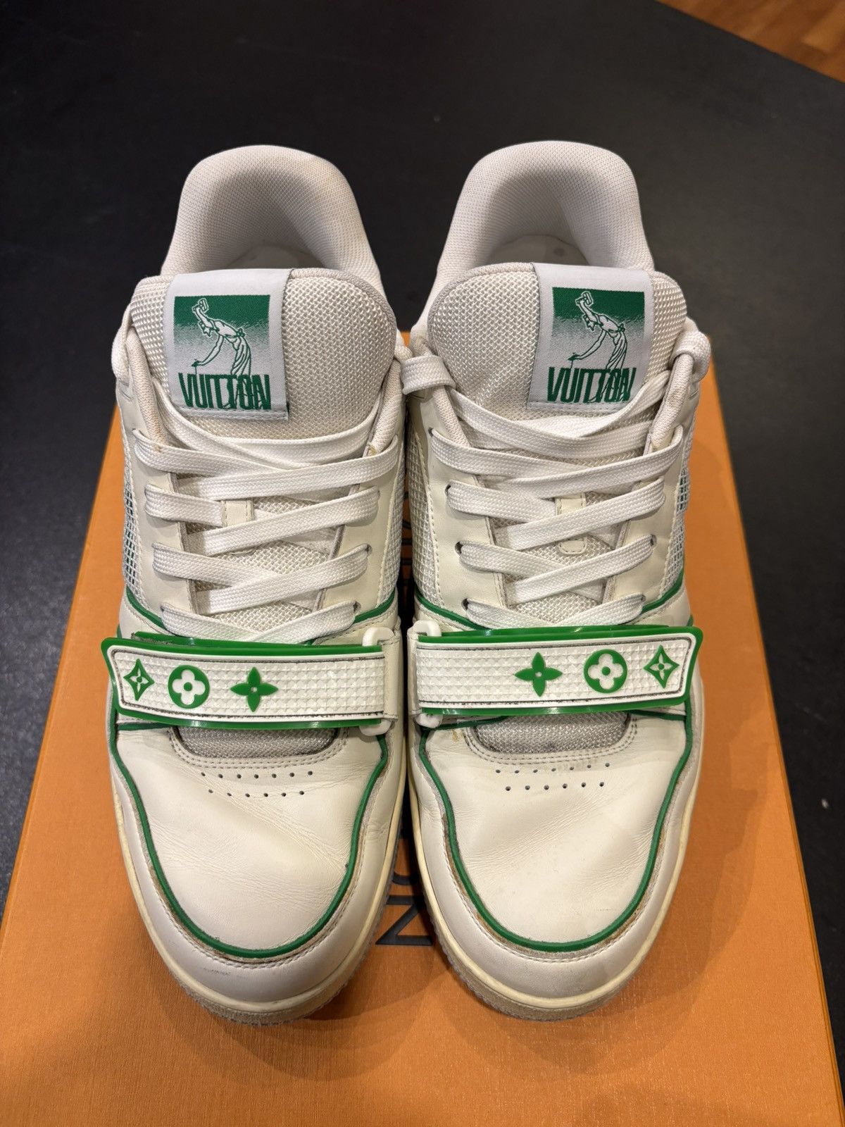 Louis Vuitton Louis Vuitton Strap Trainer White Green Size US 8 / EU 41 - 4 Thumbnail