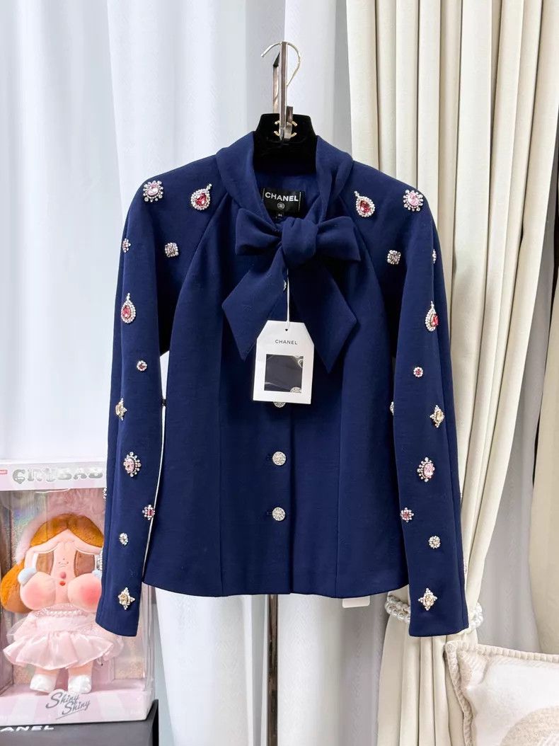 Chanel Chanel Embroidered nail jewelry stone streamer coat Size XXS / US 00 / IT 34 - 1 Thumbnail