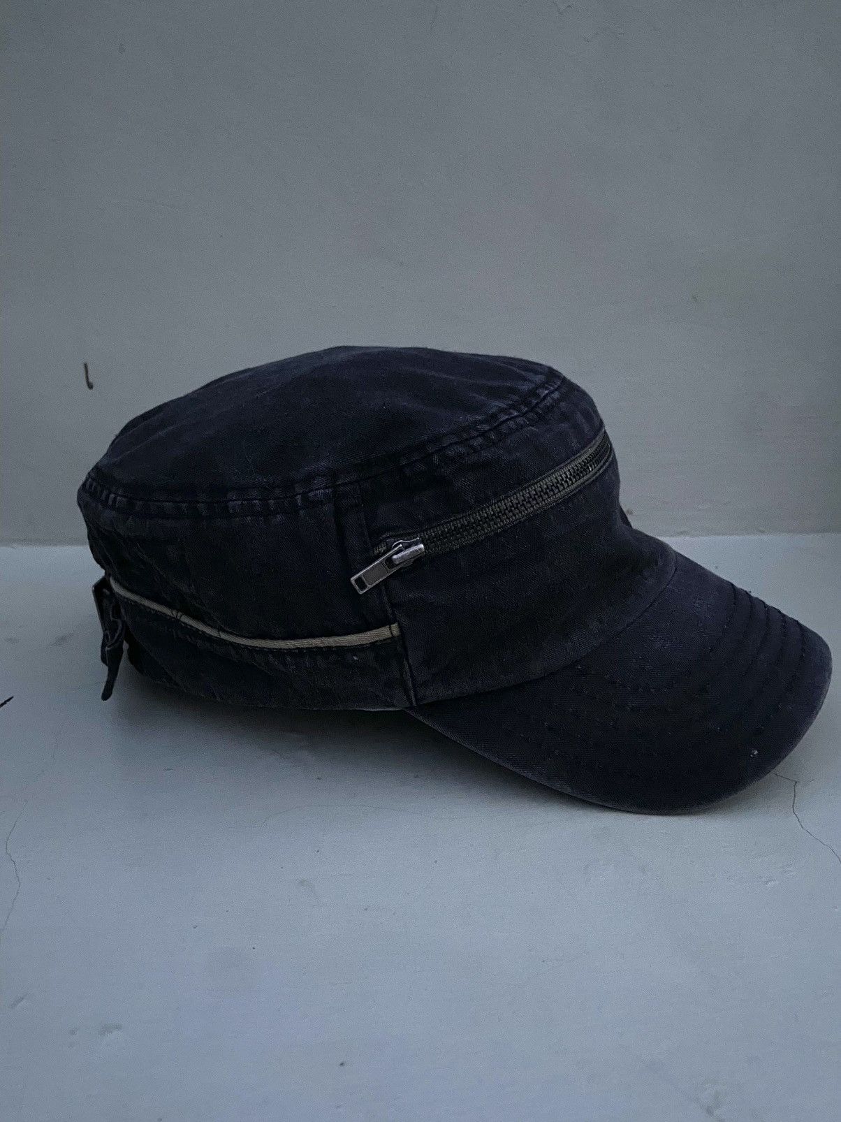 2000s H.coustic zipper patrol hat