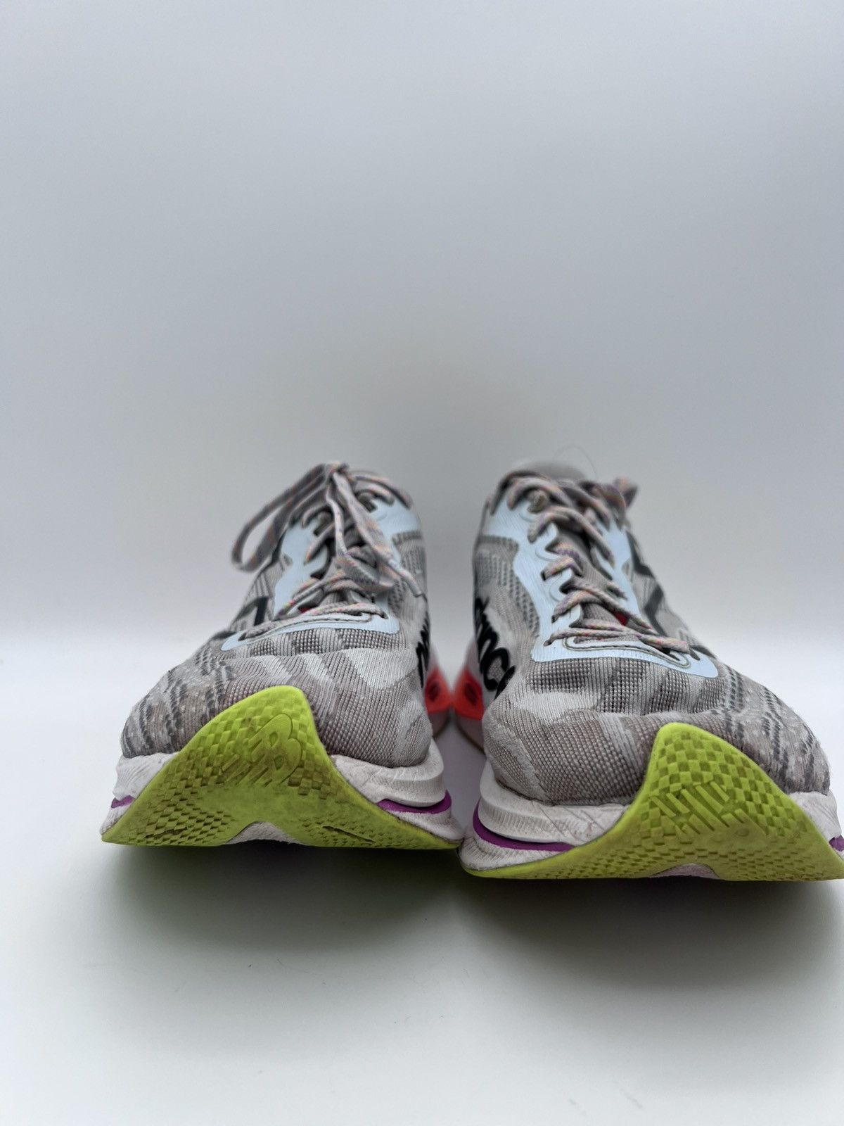 New Balance New Balance Womens Trainer v2 Running Sneakers Size 8 B Size US 8 / EU 41 - 2 Thumbnail