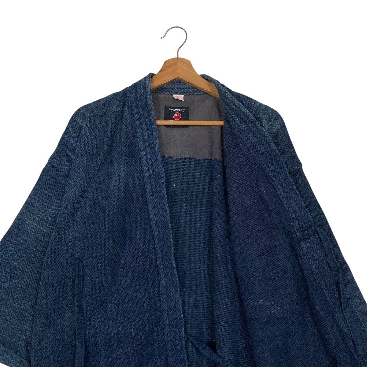 Vintage FUJI DARUMA Indigo Sashiko Thick Weave Kimono #3567-C163 Size US L / EU 52-54 / 3 - 10 Thumbnail