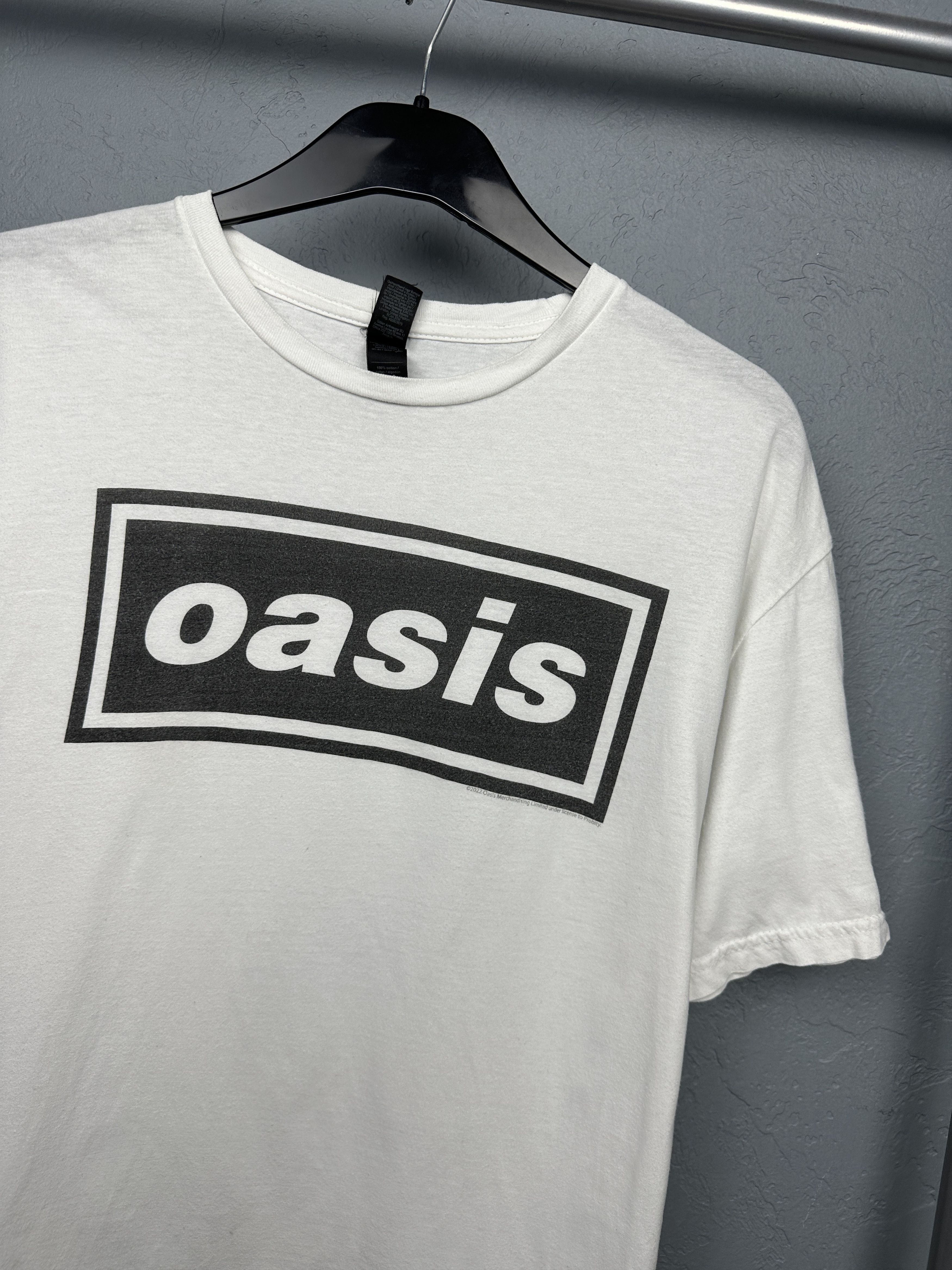 Band Tees Oasis Rock Band Vintage Mens T-Shirt Size US L / EU 52-54 / 3 - 2 Thumbnail