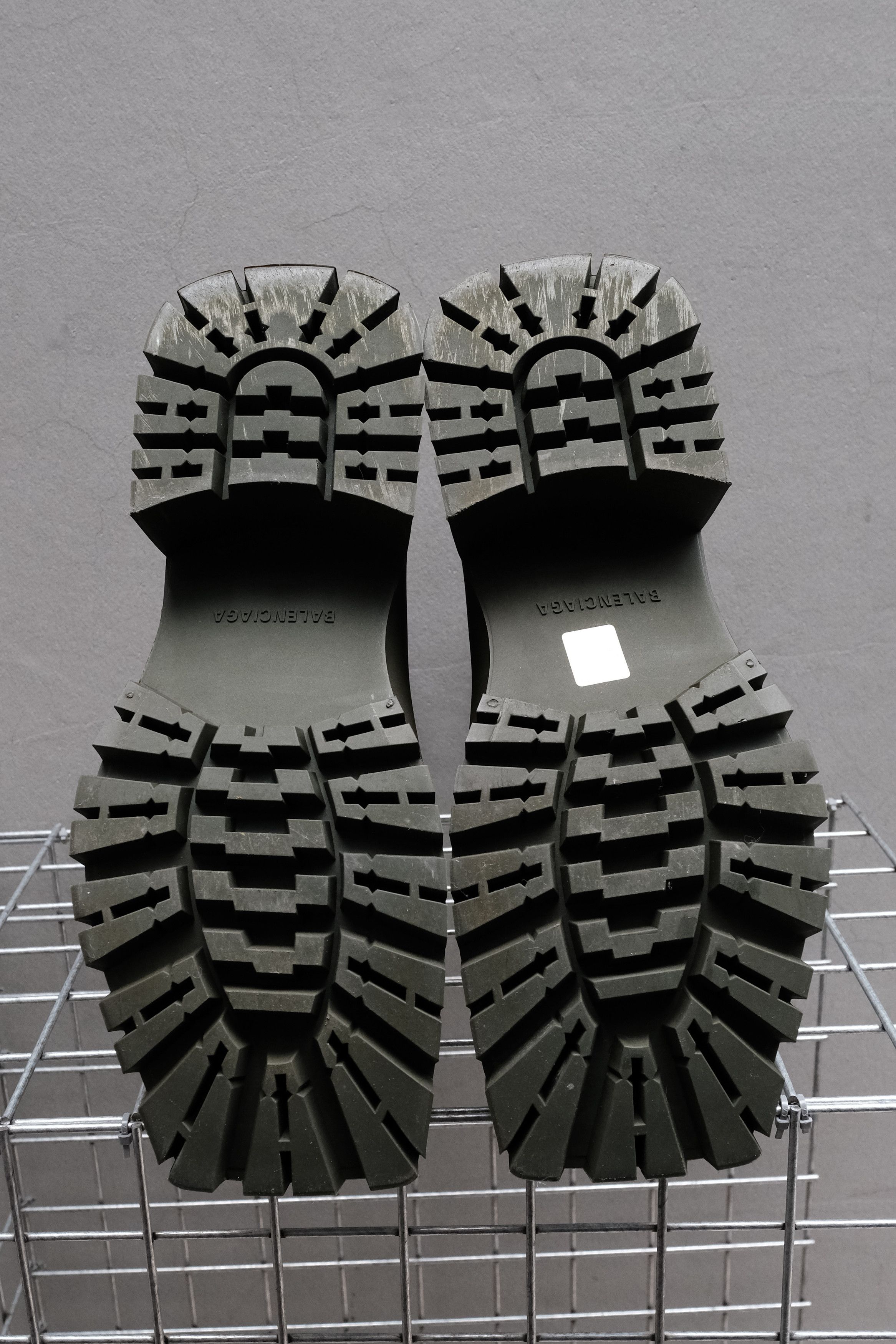 Balenciaga BALENCIAGA Trooper Rubber Bootie Size US 10 / EU 43 - 6 Thumbnail