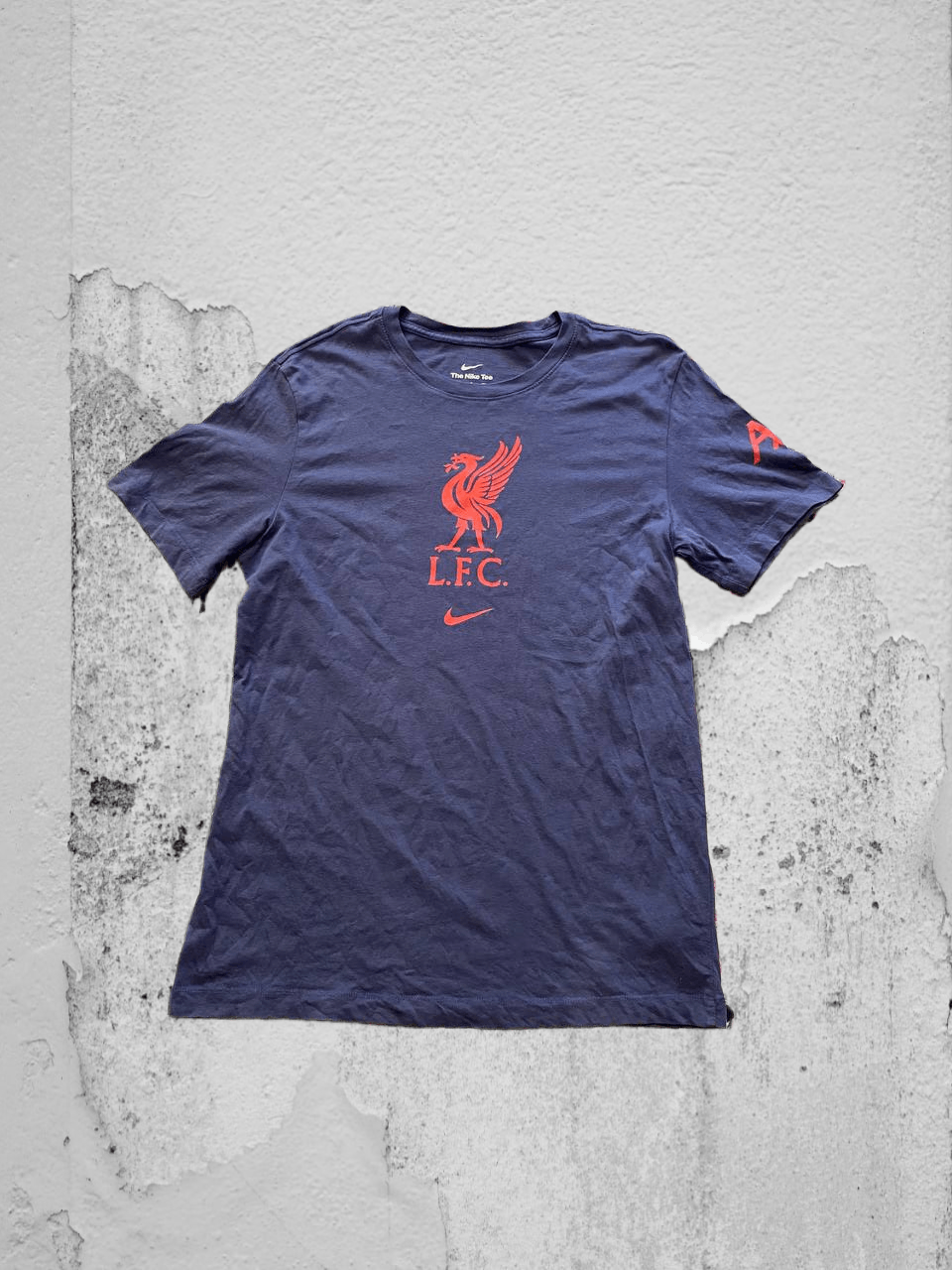 Nike Streetwear T-Shirt Nike logo L.F.C. Y2K Vintage Size US S / EU 44-46 / 1 - 1 Thumbnail