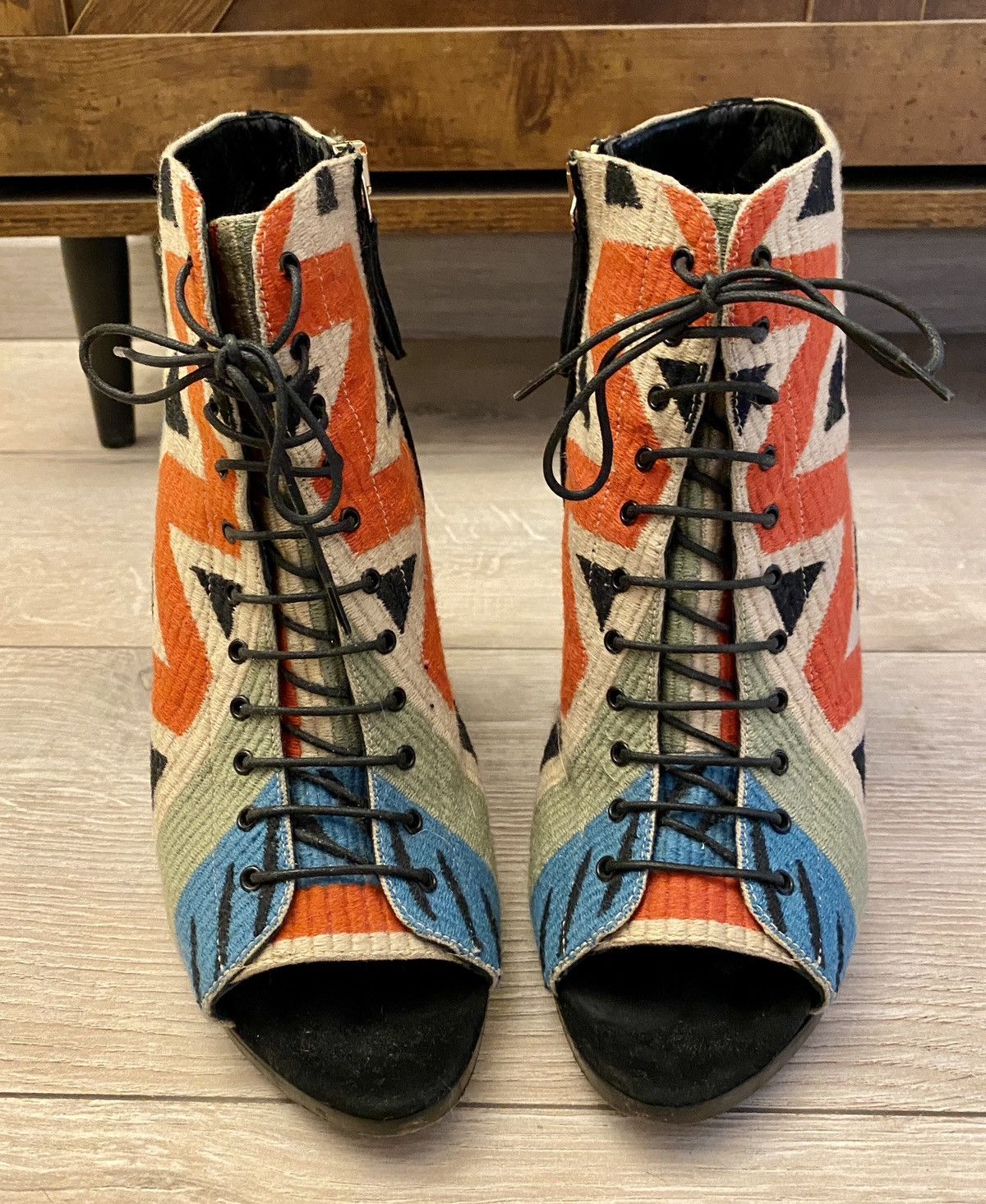 Burberry Prorsum Stunning Burberry Prorsum Virginia peep-toe ankle boots Size US 8.5 / IT 38.5 - 2 Thumbnail