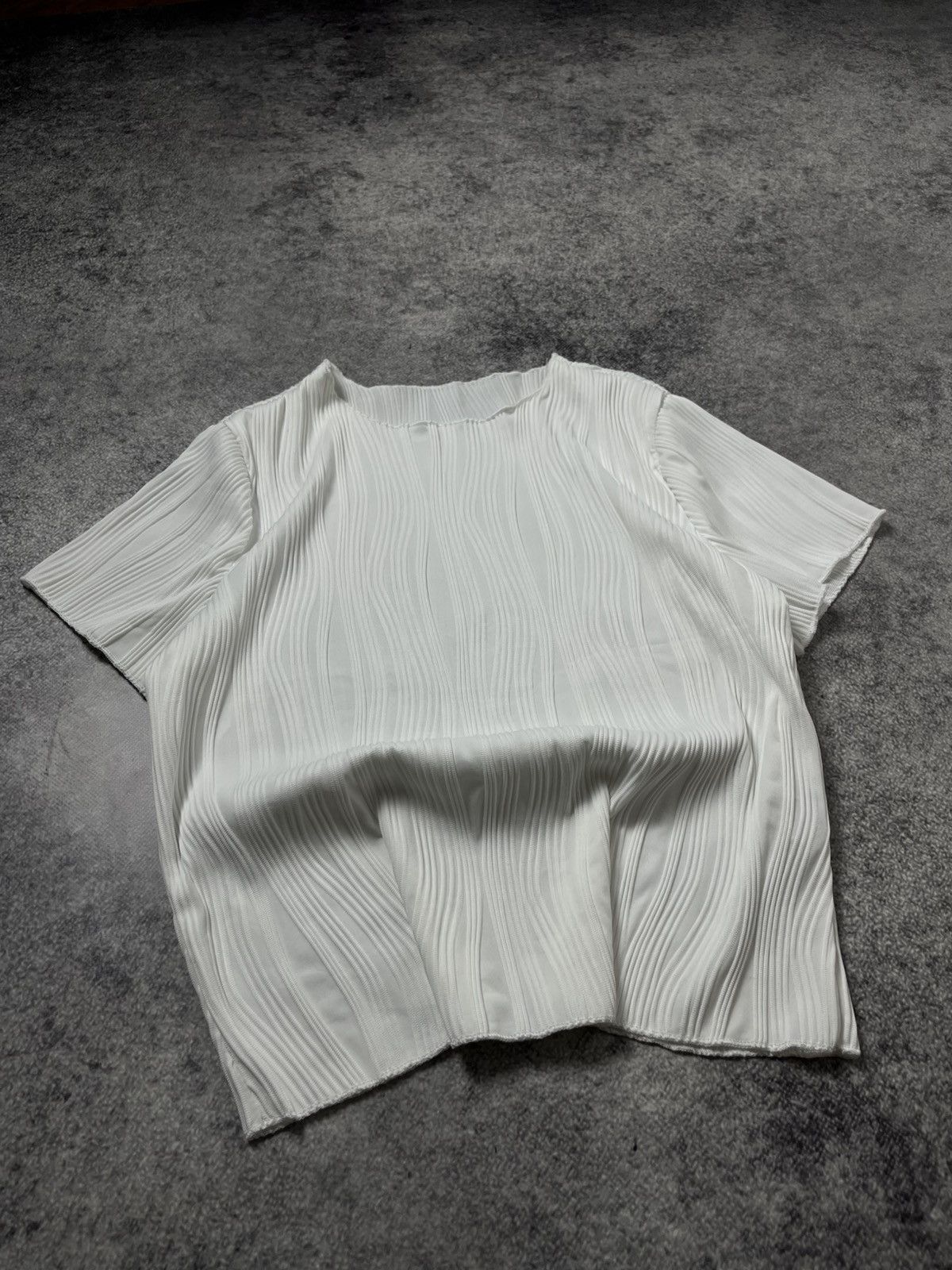 Pleats Please Issey Miyake 🔥90's Issey Miyake Pleats Please Vibe Japan Boxy Tee Size US S / EU 44-46 / 1 - 7 Thumbnail