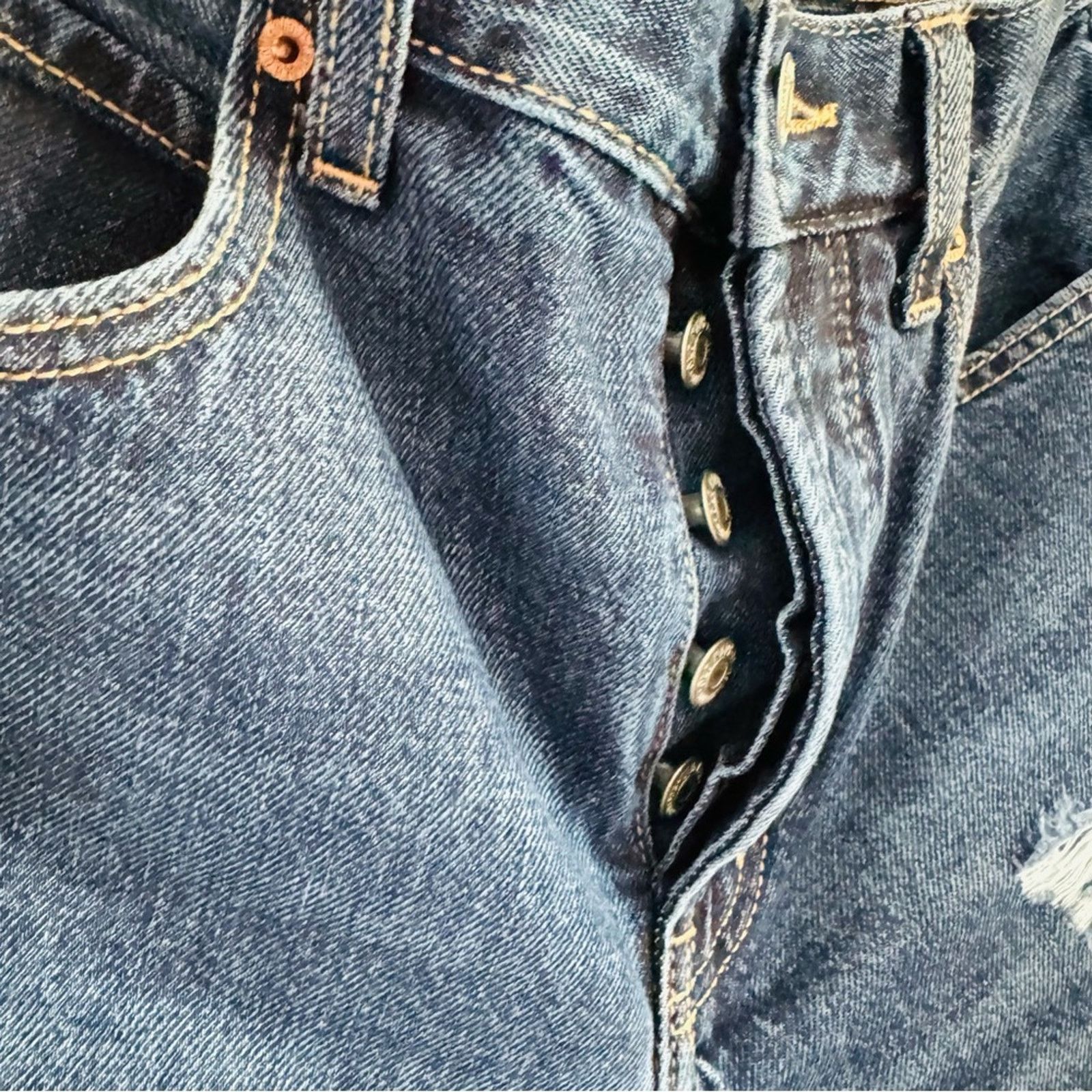 Old Navy OLD NAVY Blue High Rise Straight Leg Distressed Jeans 8 Size 30" / US 8 / IT 44 - 8 Thumbnail