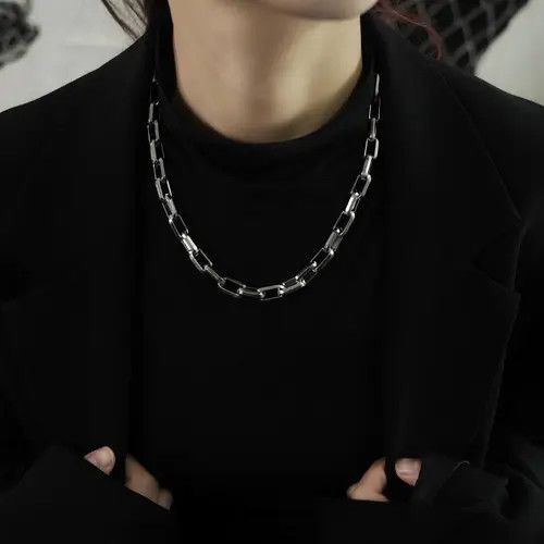 Jewelry Silver Chain Necklace for Modern Edge Size ONE SIZE - 3 Thumbnail