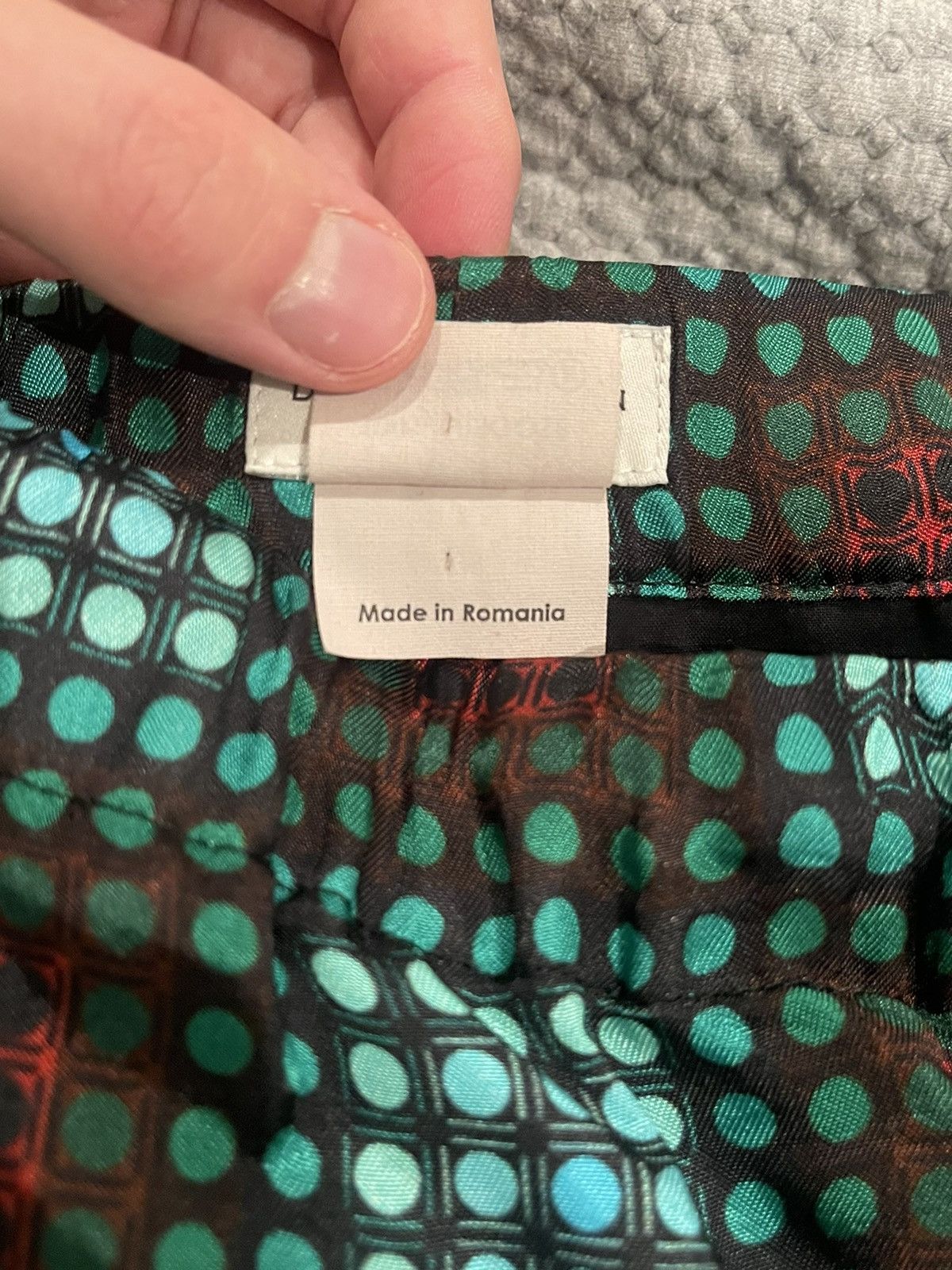 Dries Van Noten RARE Silk Dries Van Noten Pants Size US 34 / EU 50 - 6 Thumbnail