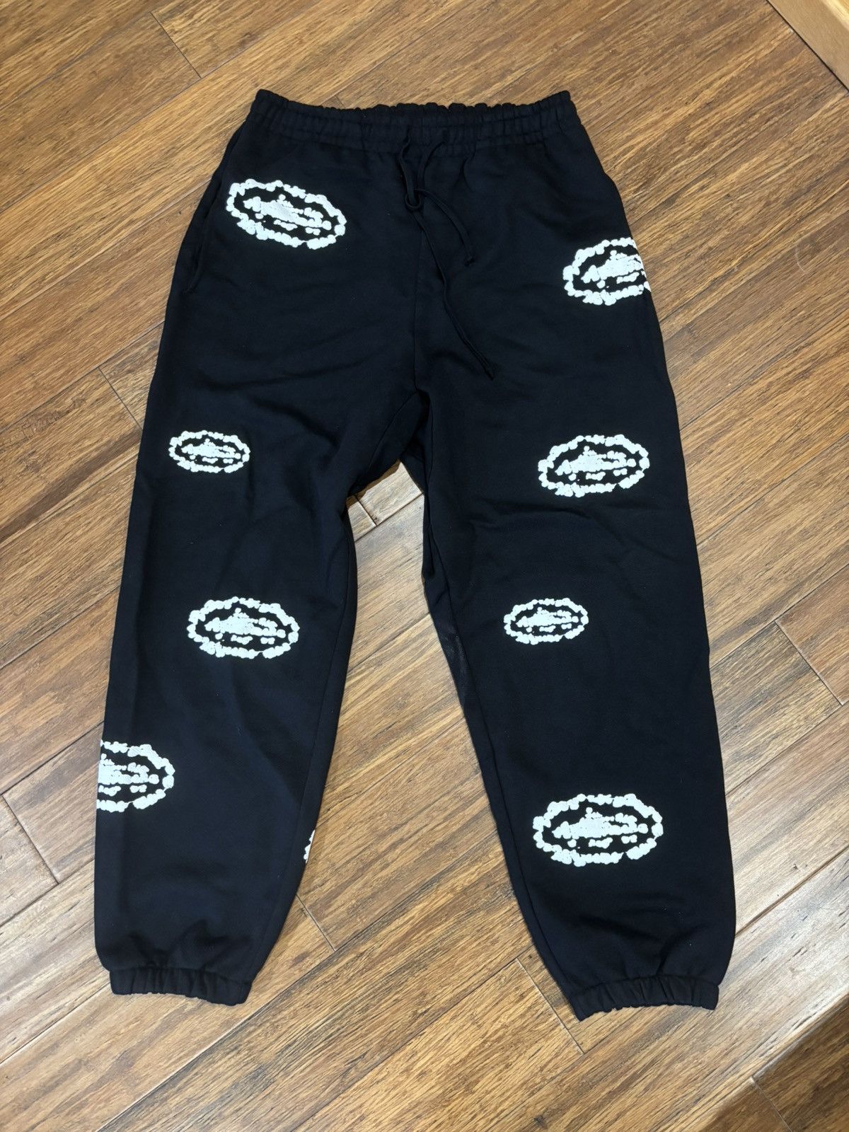 Corteiz CORTEIZ VVS VELOUR BOTTOMS [TRIPLE BLACK] | Grailed