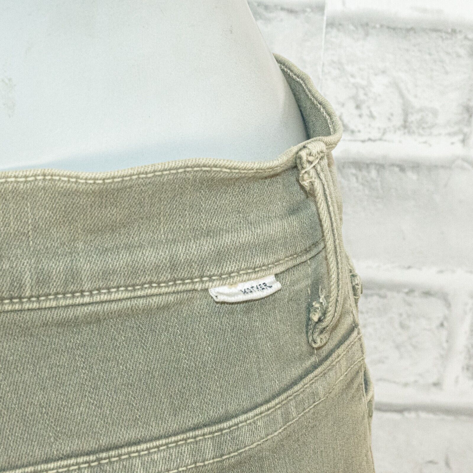 MOTHER MOTHER Denim Insider Crop Step Fray Jeans in Dye Faded Army Size 25" / US 0 / IT 36 - 12 Thumbnail