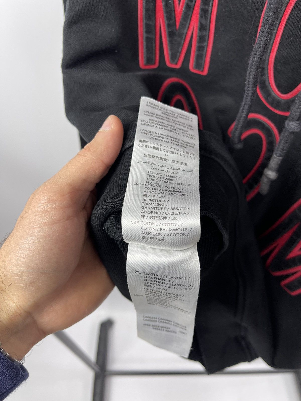 Alexander McQueen Alexander McQueen MCQ hoodie Big Logo Vintage Size S Black Size US S / EU 44-46 / 1 - 5 Thumbnail