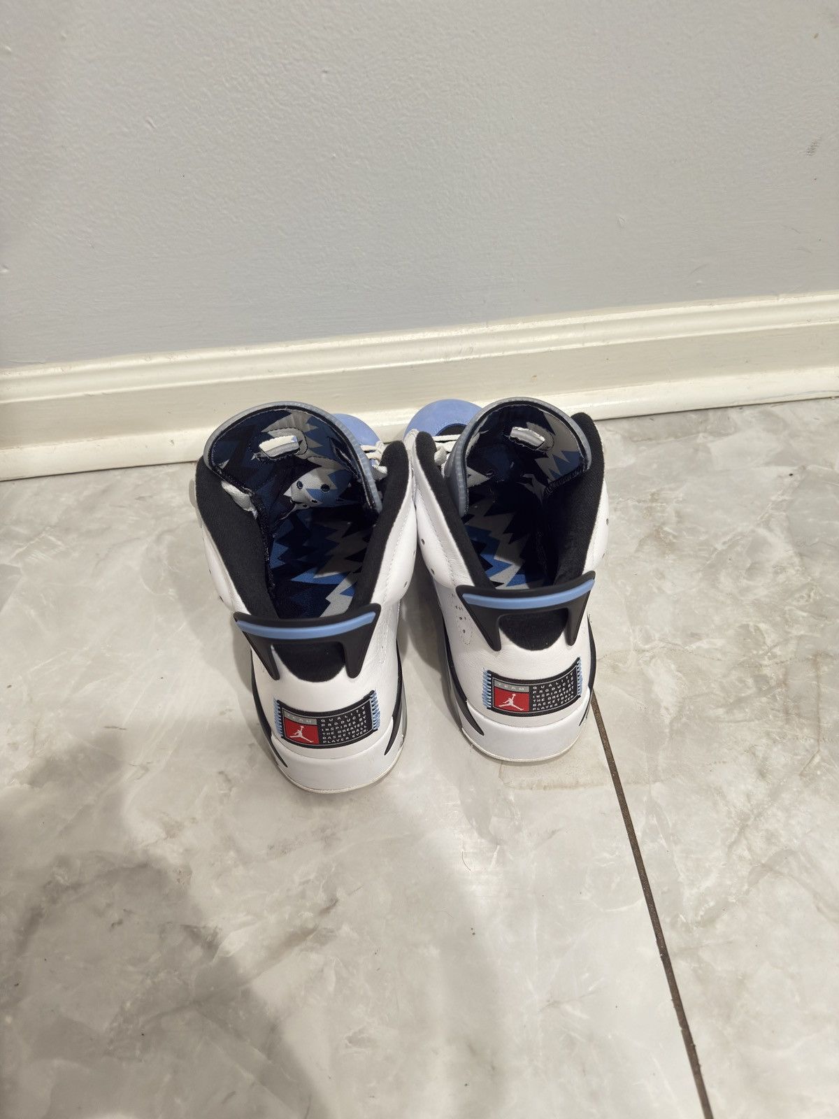 Jordan Brand Jordan 6 UNC Size US 9 / EU 42 - 4 Thumbnail