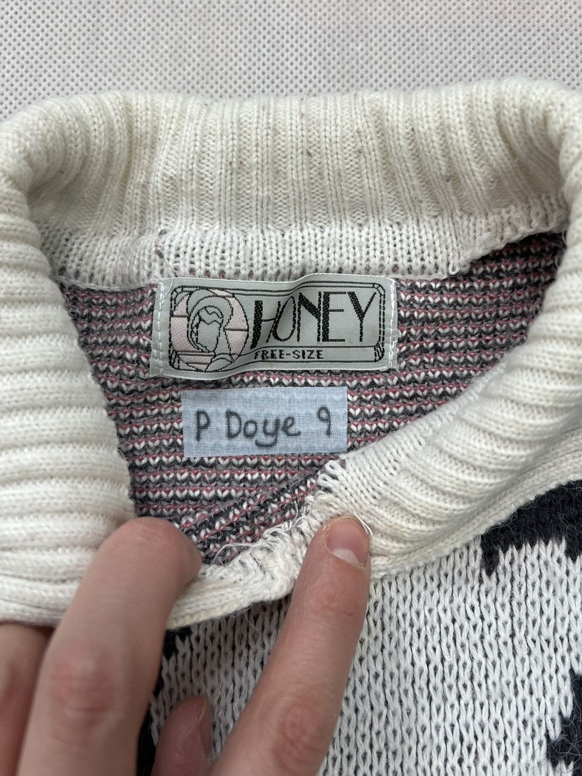 Vintage Sweater Hiney cute squirrels patterns vintage 90’s Size M / US 6-8 / IT 42-44 - 3 Thumbnail