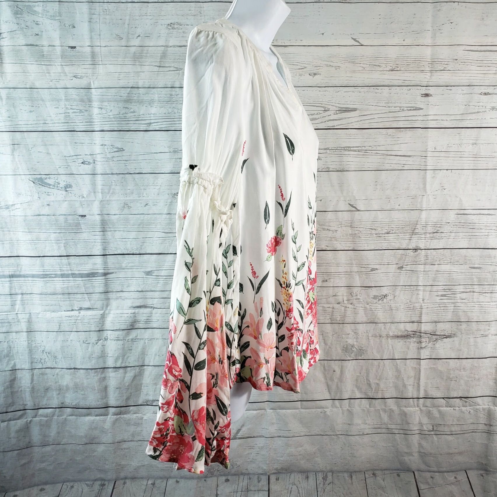 Bell Loveriche Womens Blouse Shirt Size L Pink White Floral Bell Sleeve Rayon Pullover Top Size L / US 10 / IT 46 - 3 Thumbnail
