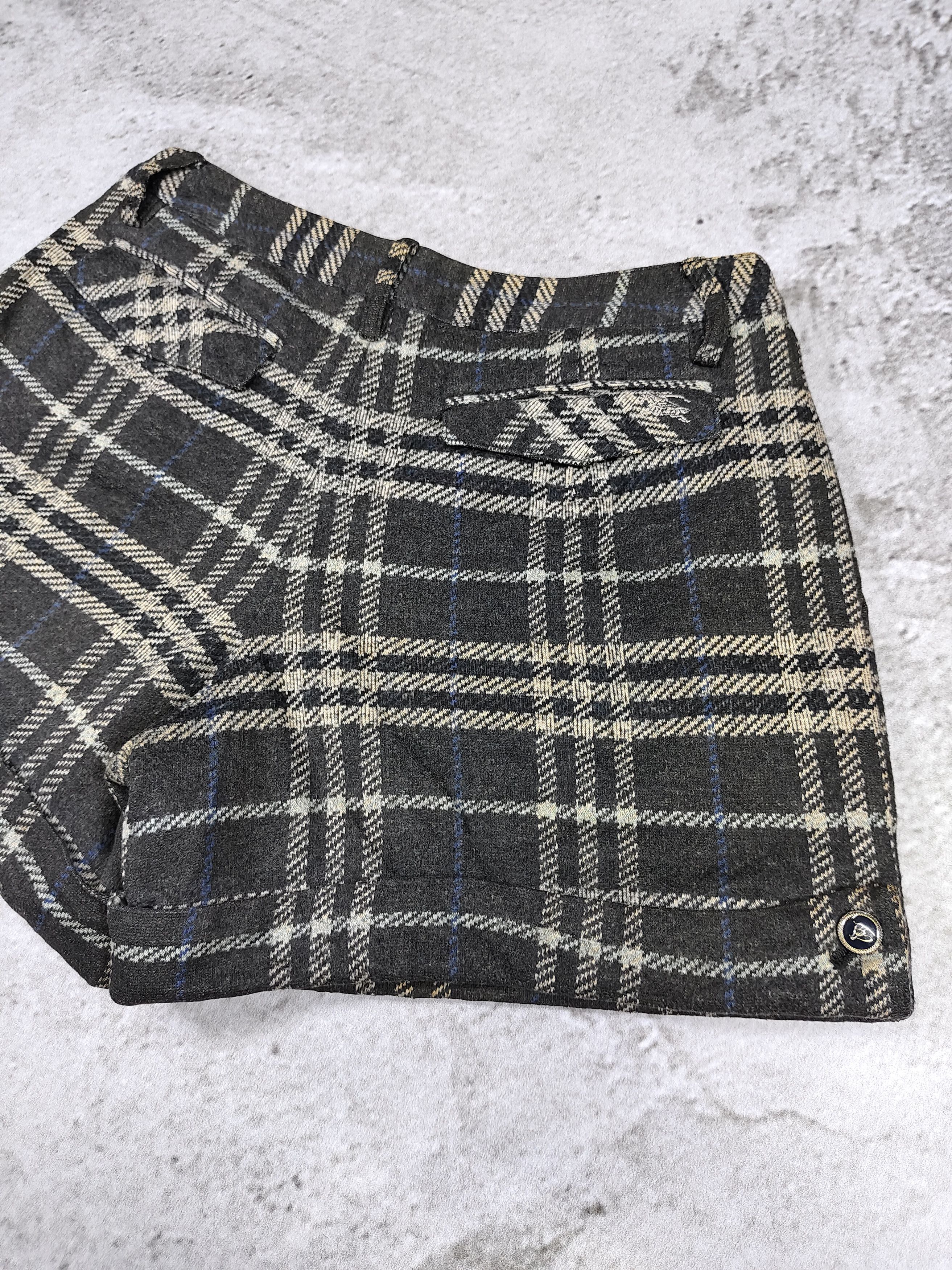 Burberry 2000s Burberry- Archive Y2K Plaid Tailored Mini Shorts Size 28" / US 6 / IT 42 - 5 Thumbnail