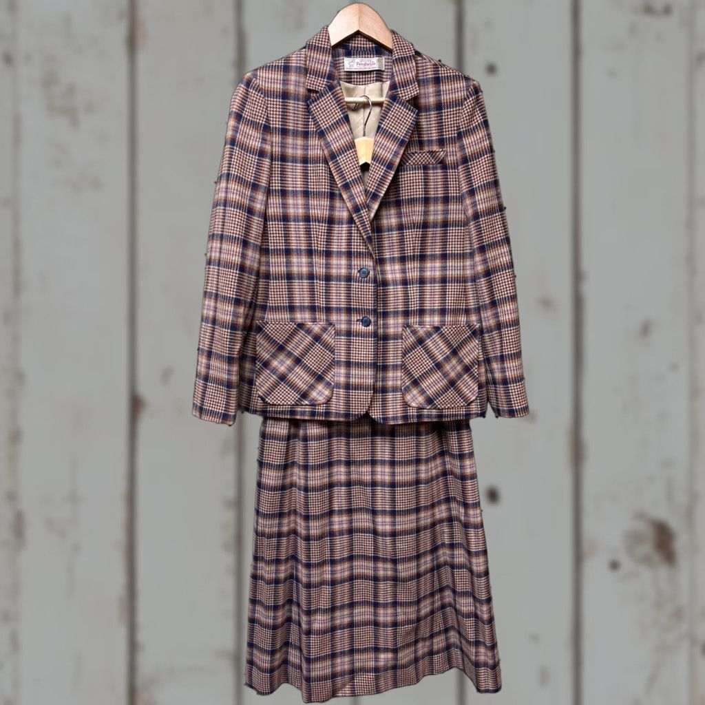 Pendleton VINTAGE Pendleton Wool Plaid Skirt Jacket Suit Sz 11/12 Women 70s Mint Knit 2 Piece Size 32" / US 10 / IT 46 - 1 Thumbnail