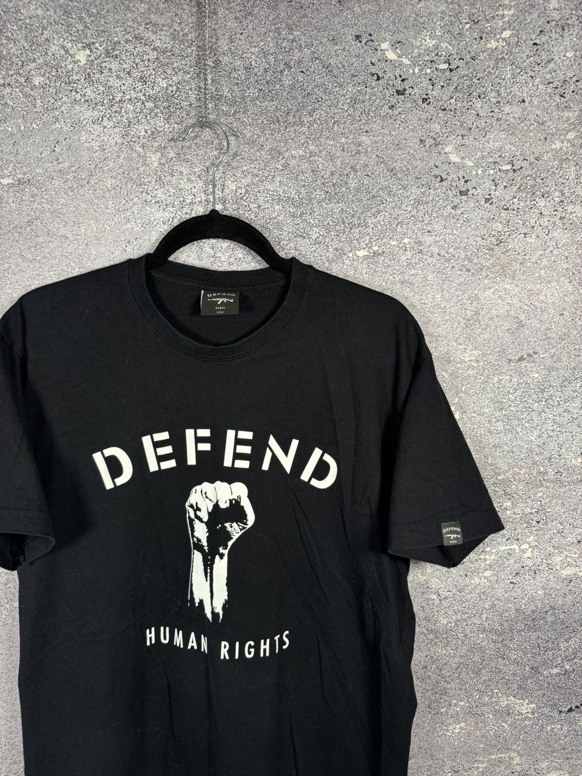 DEFEND PARIS Defend Paris Human Rights Black T Shirt Large Size US L / EU 52-54 / 3 - 2 Thumbnail