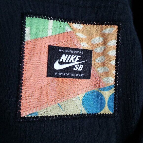 Nike SB Vintage Y2K Nike SB Spell Out Hoodie Sweatshirt Size US XL / EU 56 / 4 - 9 Thumbnail